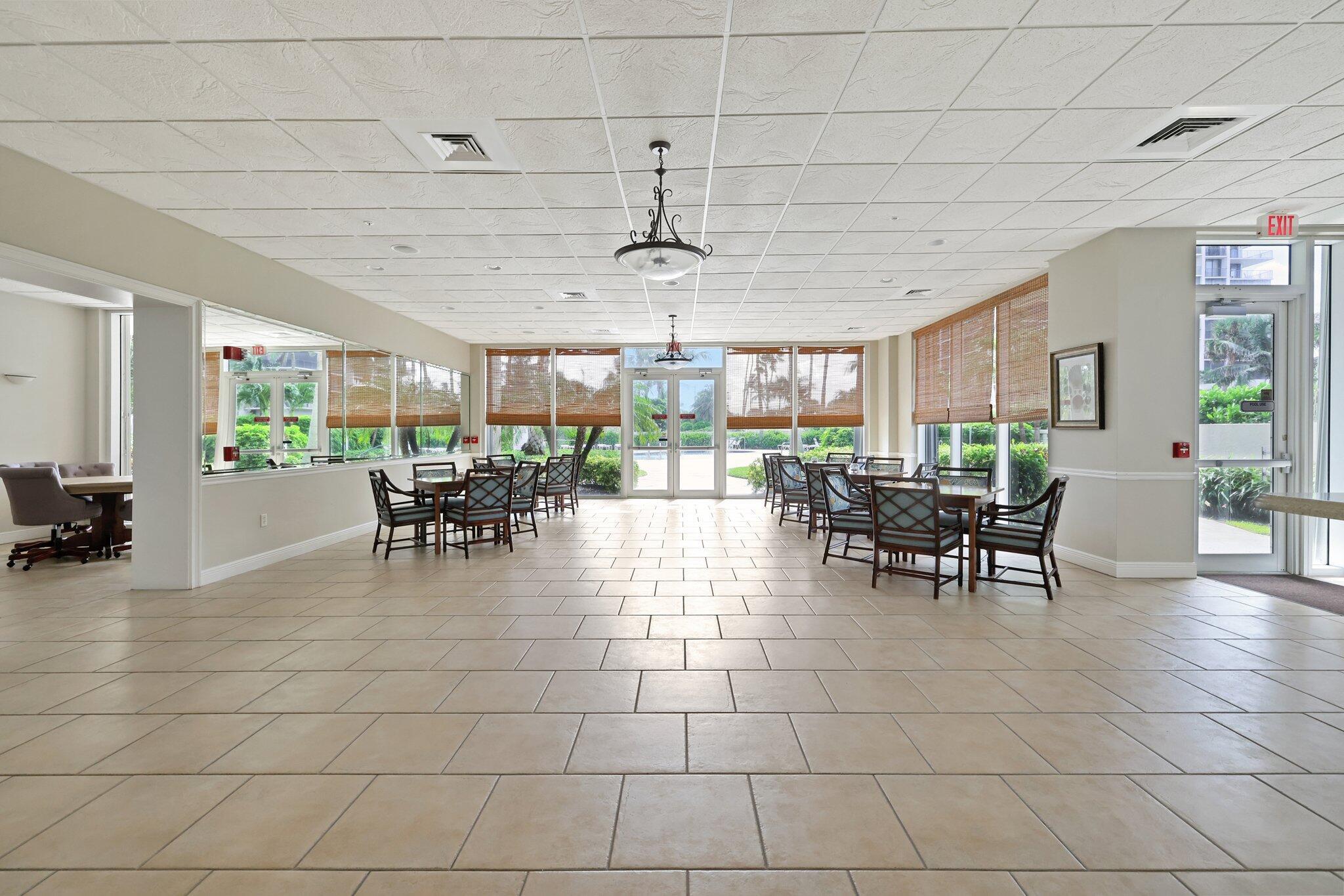 SEABREEZE AT ATLANTIC VIE - Residential