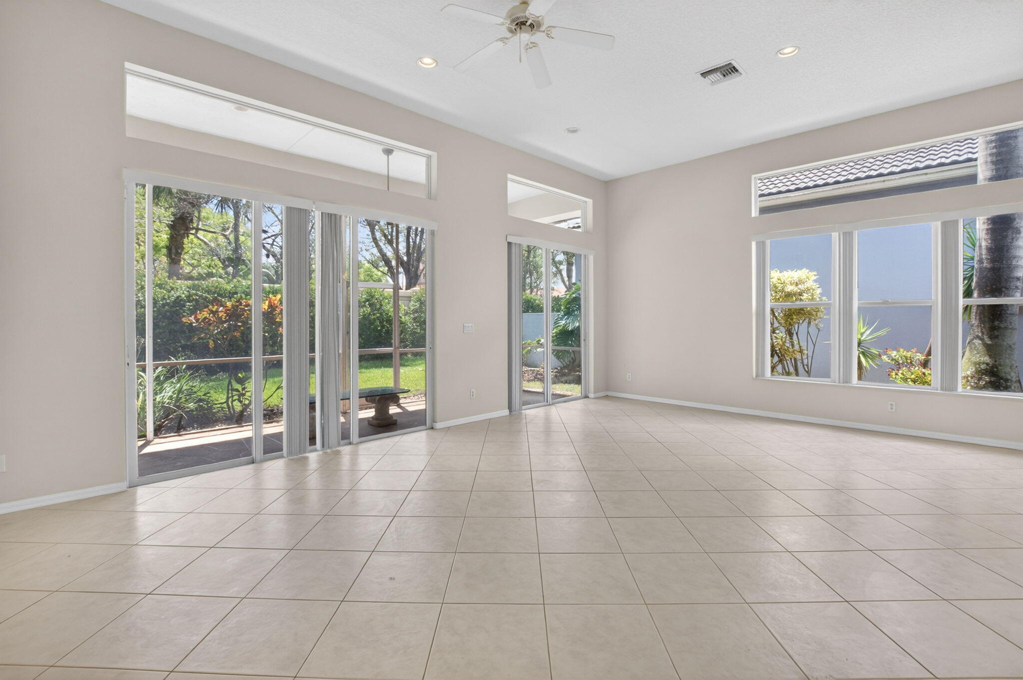 MIZNER FALLS - Residential