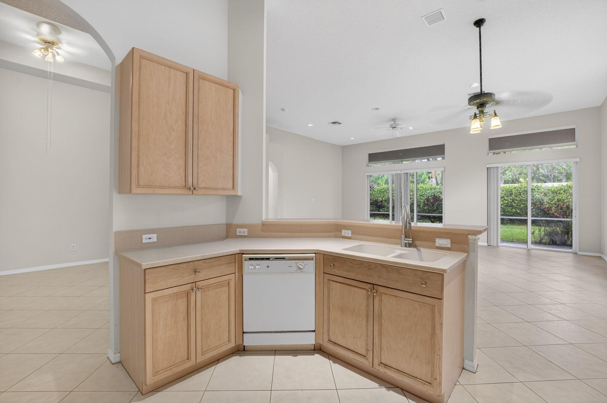 MIZNER FALLS - Residential