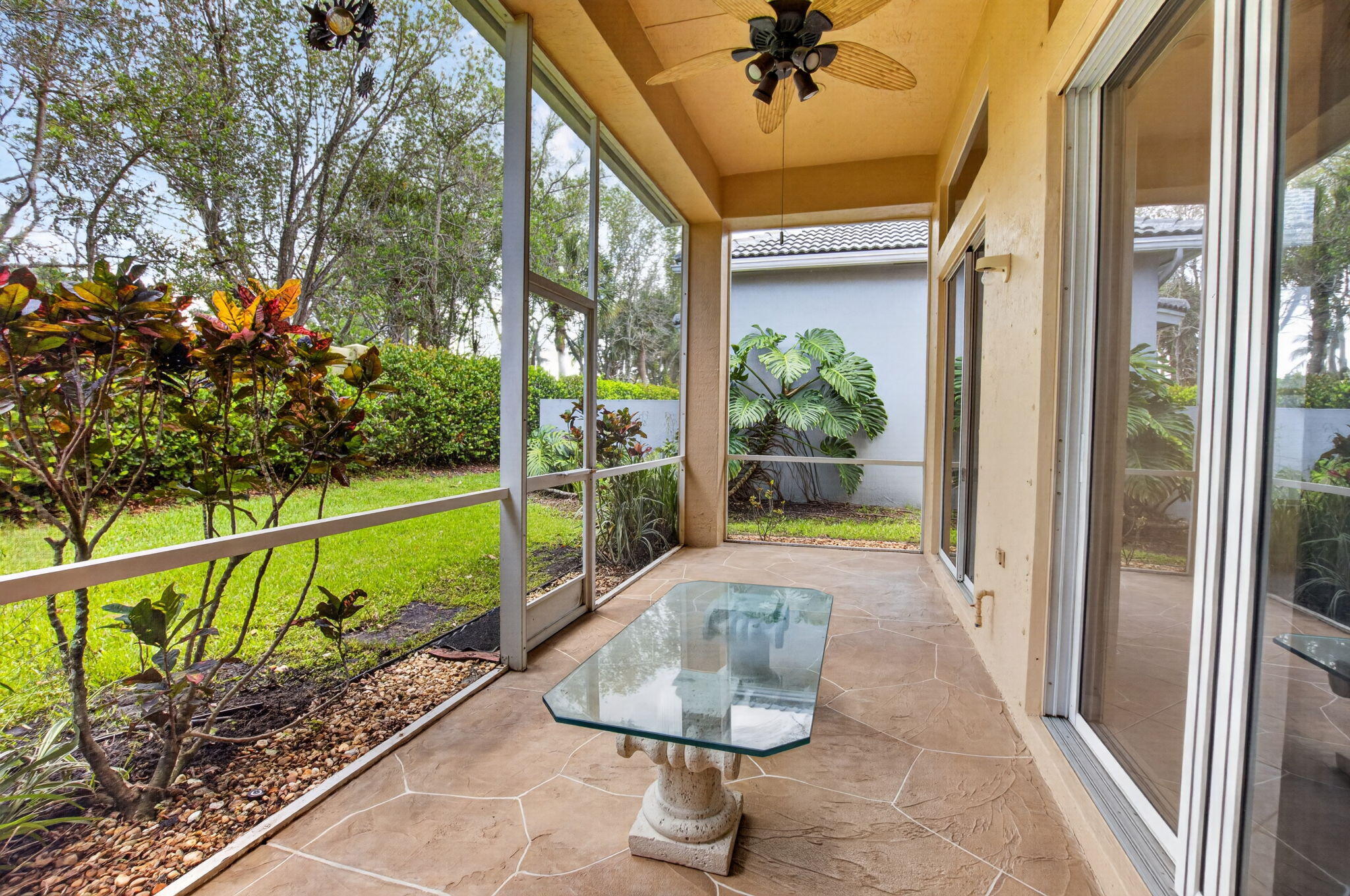MIZNER FALLS - Residential
