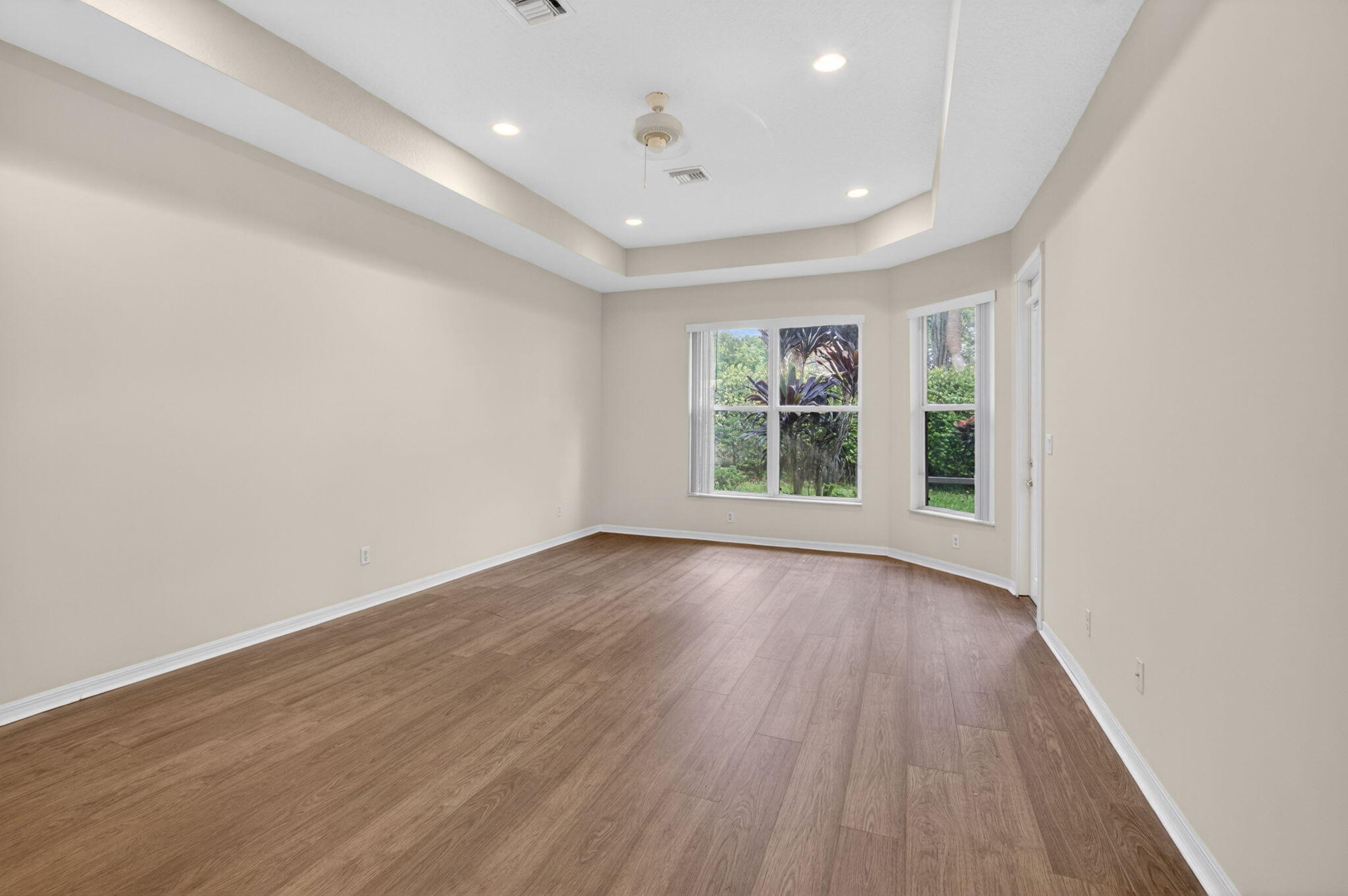 MIZNER FALLS - Residential