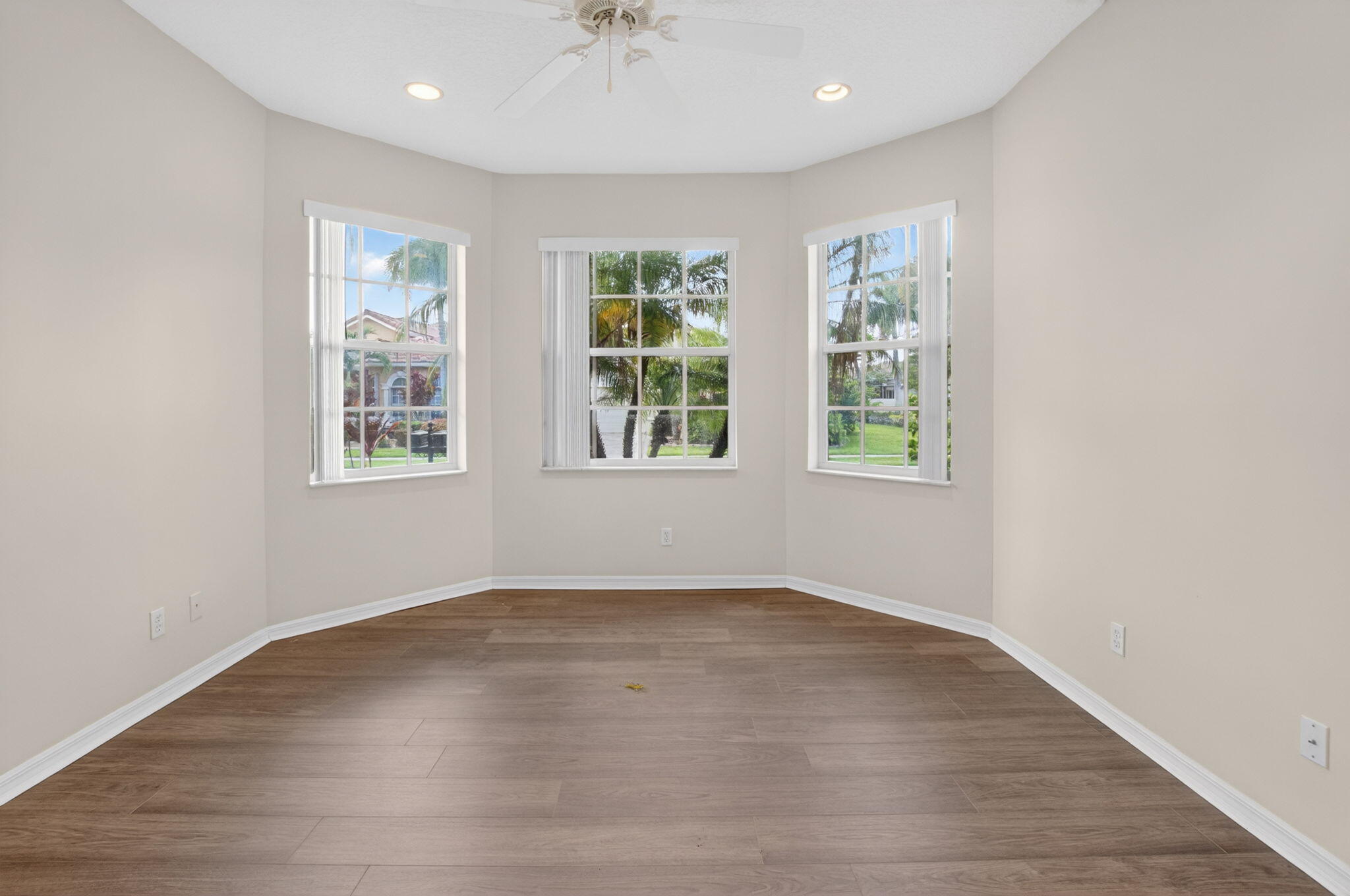 MIZNER FALLS - Residential