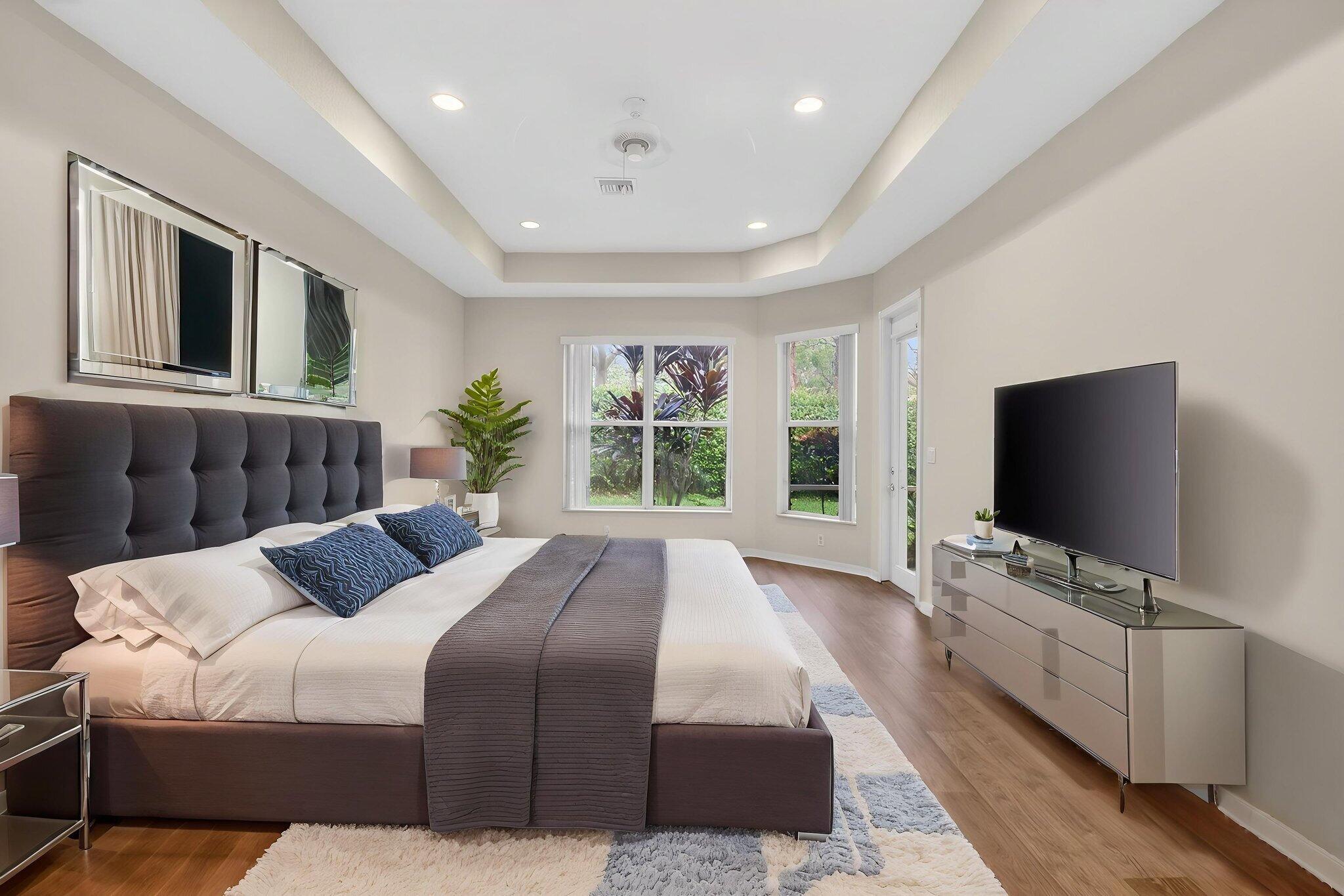 MIZNER FALLS - Residential