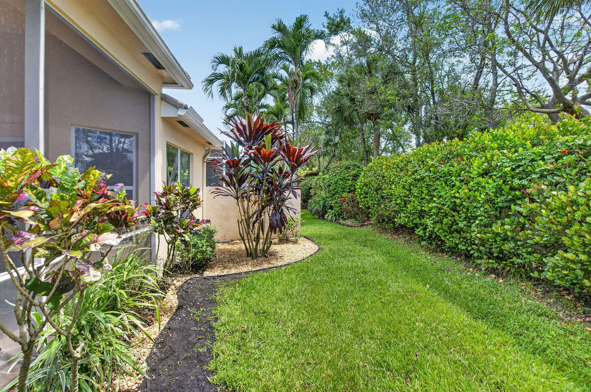 MIZNER FALLS - Residential