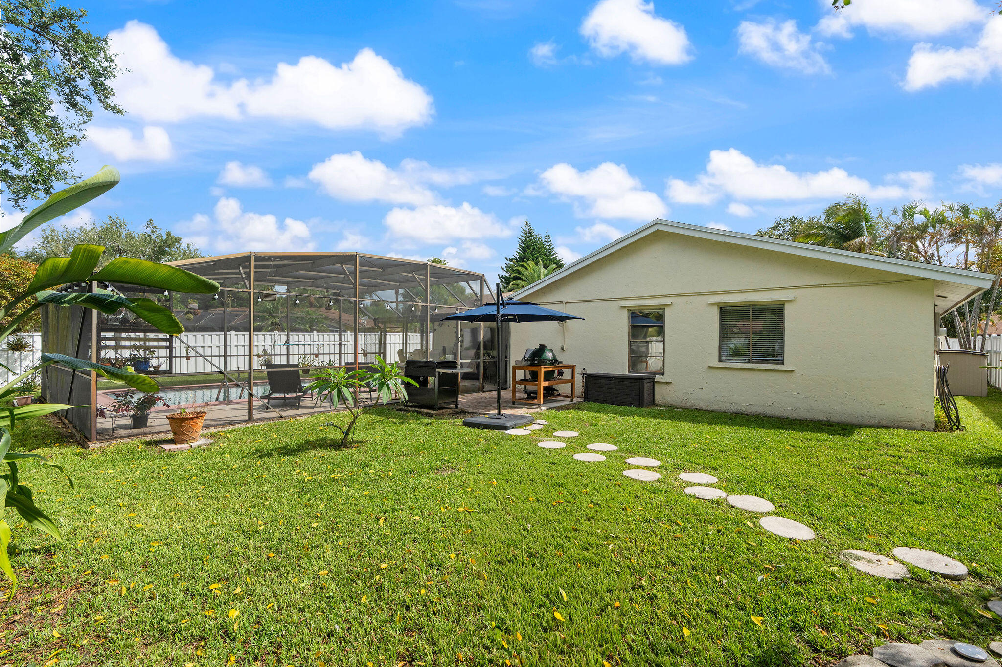 STONEBRIDGE PHASE 1 - Residential
