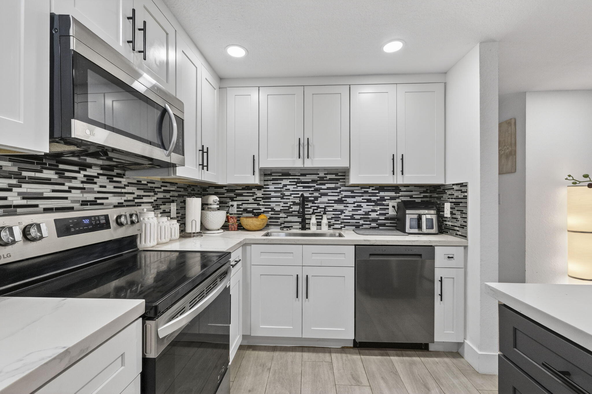 COLLIER ESTATES 4TH ADD - Residential