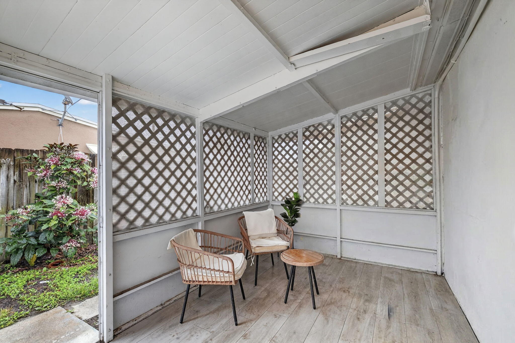 COLLIER ESTATES 4TH ADD - Residential