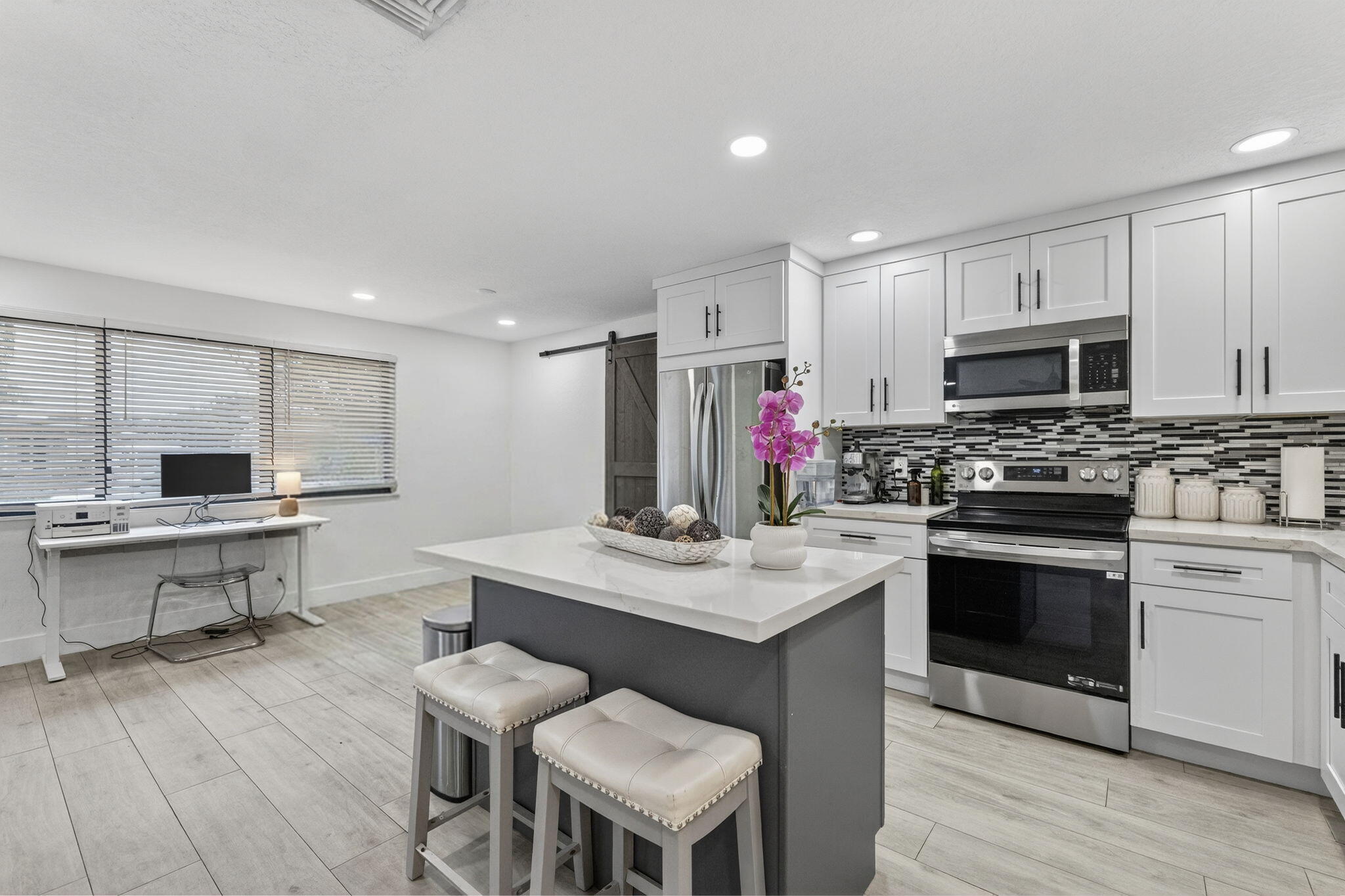 COLLIER ESTATES 4TH ADD - Residential