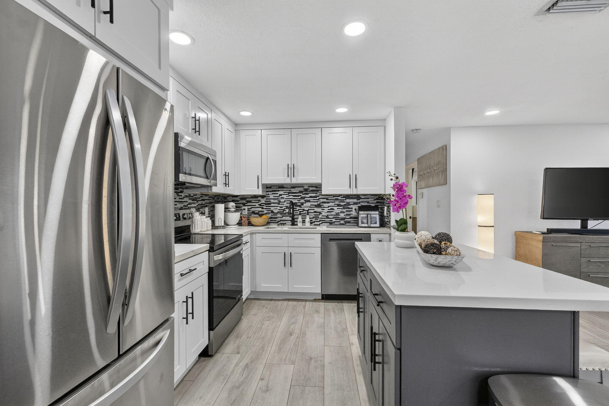 COLLIER ESTATES 4TH ADD - Residential