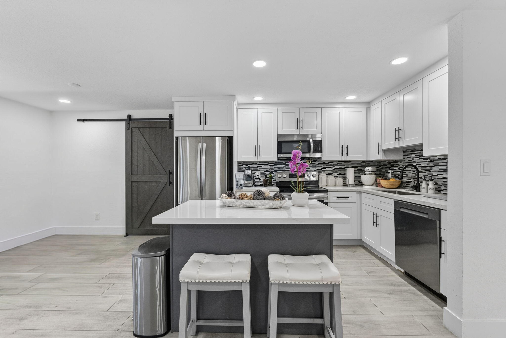 COLLIER ESTATES 4TH ADD - Residential