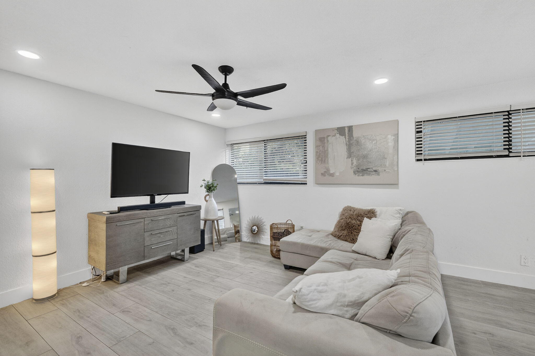 COLLIER ESTATES 4TH ADD - Residential