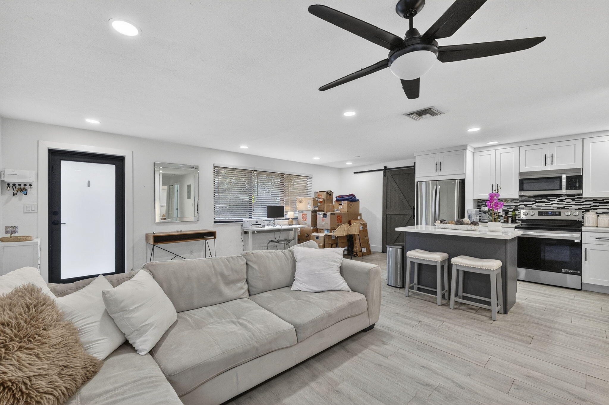 COLLIER ESTATES 4TH ADD - Residential