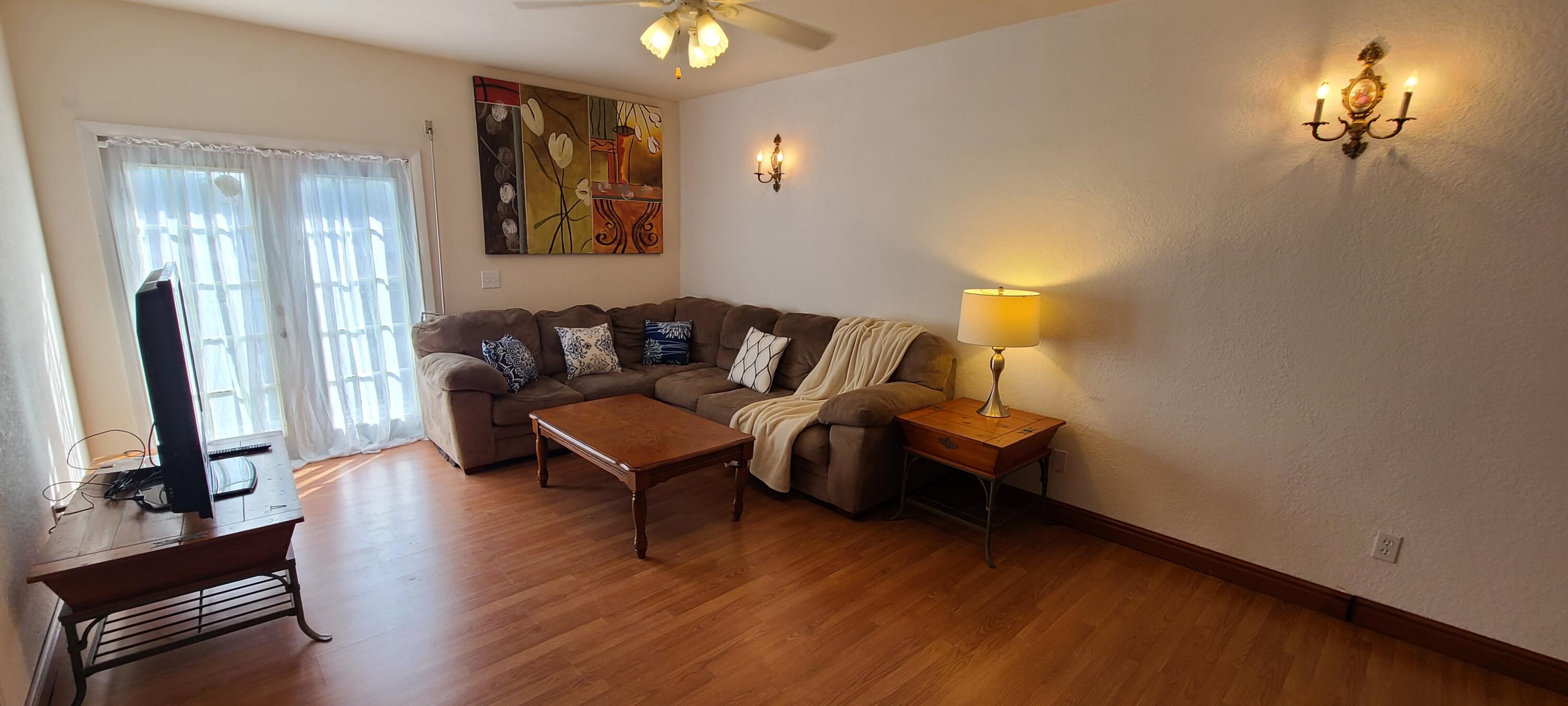 PALM-AIRE VILLAGE 2 SEC ADD 3 - Residential Lease