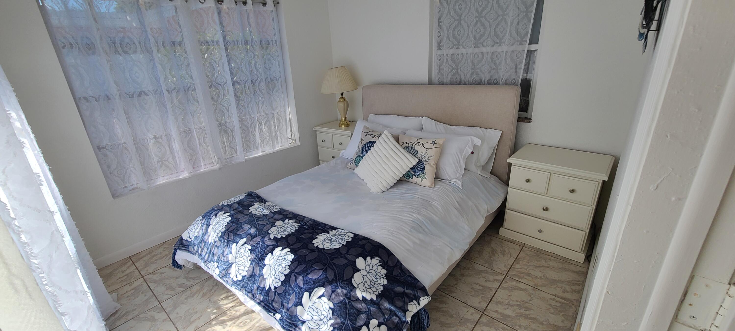 PALM-AIRE VILLAGE 2 SEC ADD 3 - Residential Lease