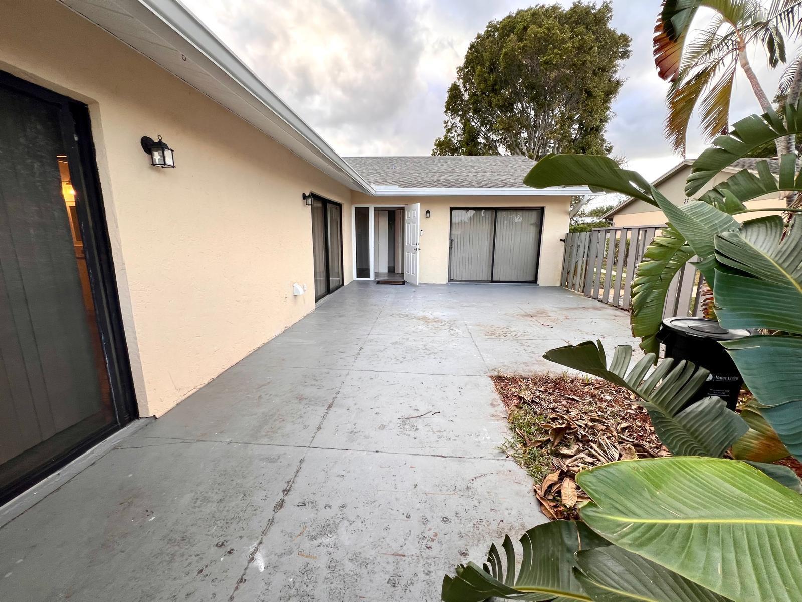 QUADRILLE - Residential Lease