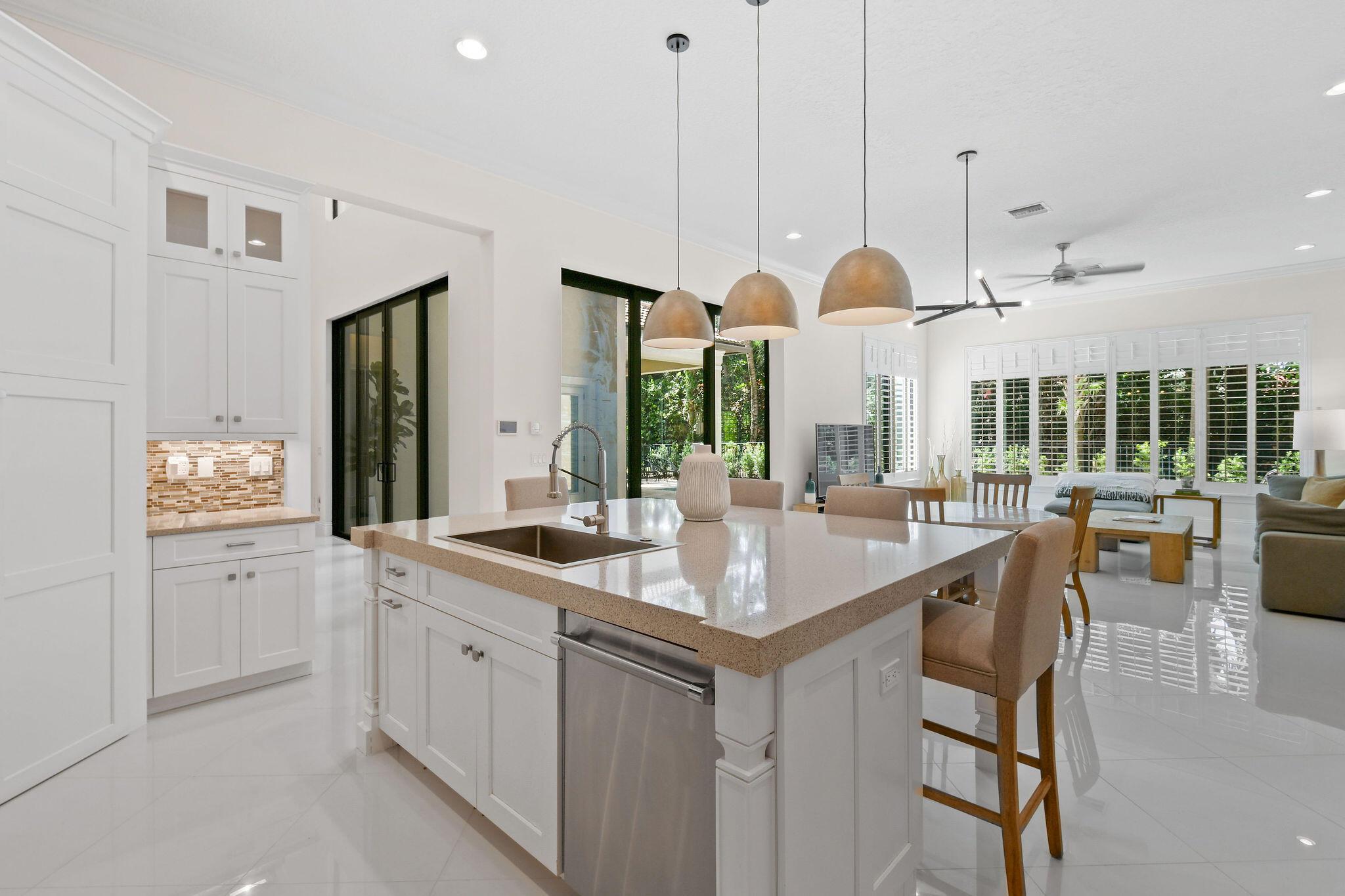 GARDENIA ISLES - Residential