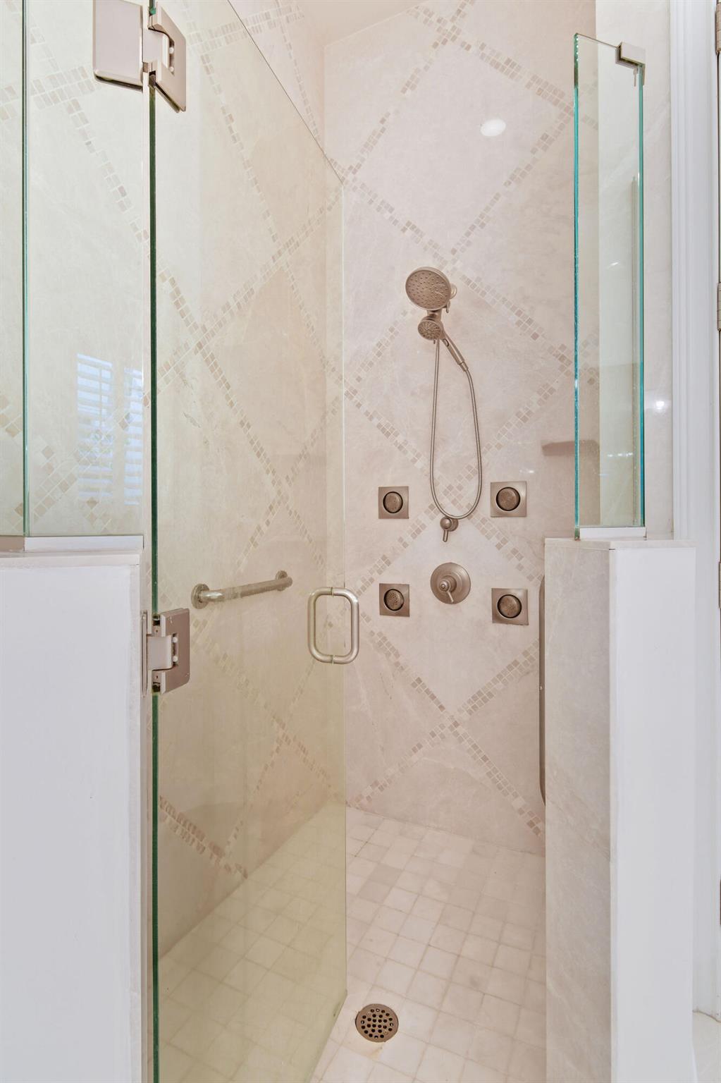 GARDENIA ISLES - Residential