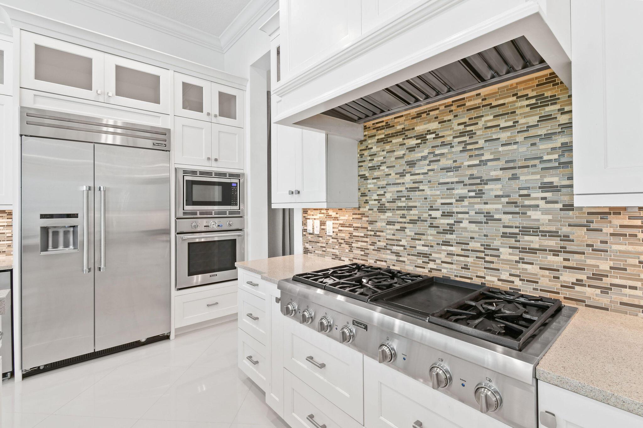 GARDENIA ISLES - Residential