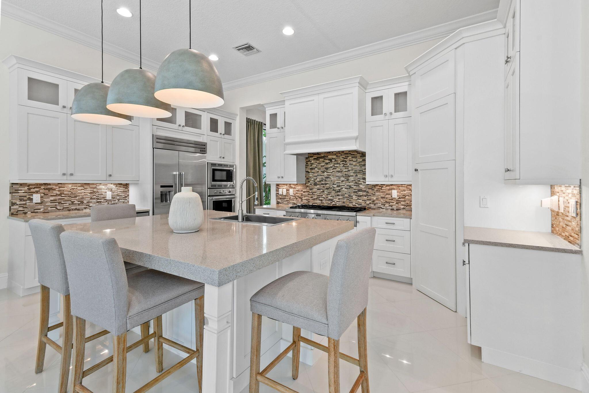 GARDENIA ISLES - Residential