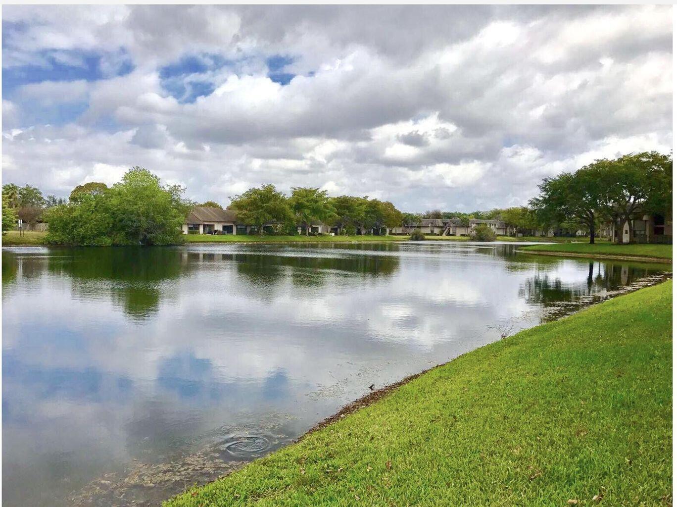 3501 NE 94 Avenue 1a