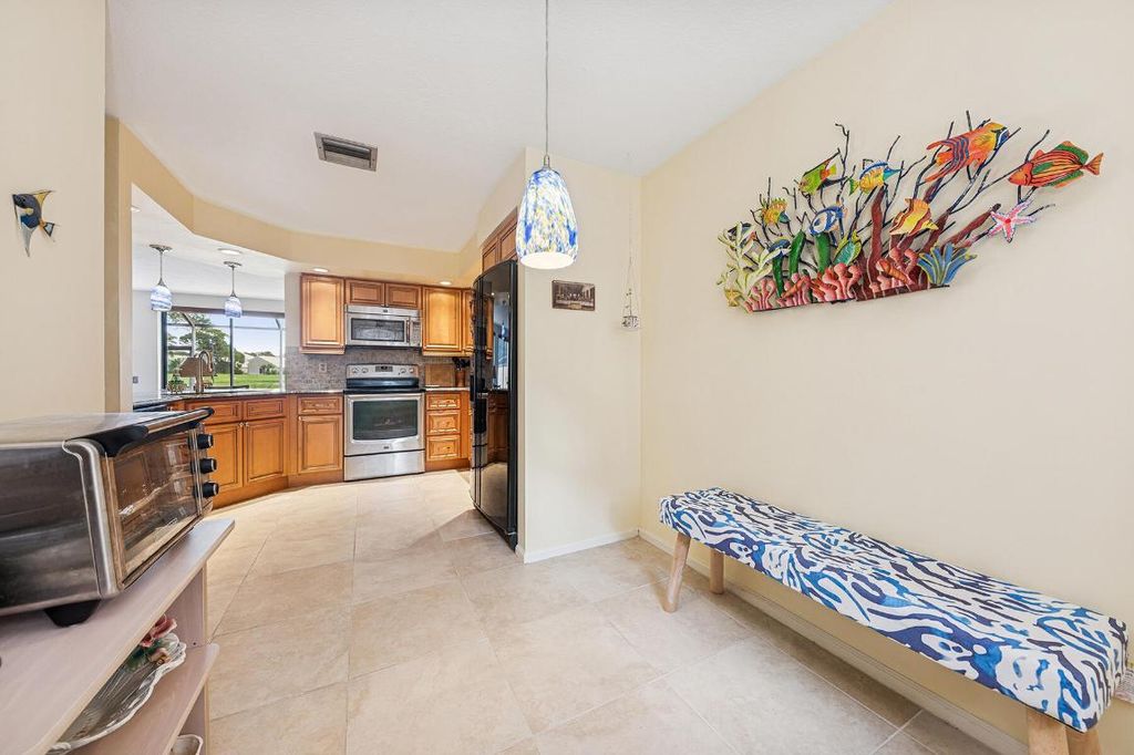 Photo of 832 Windermere Way, Palm Beach Gardens, FL 33418 (MLS # R11133053)