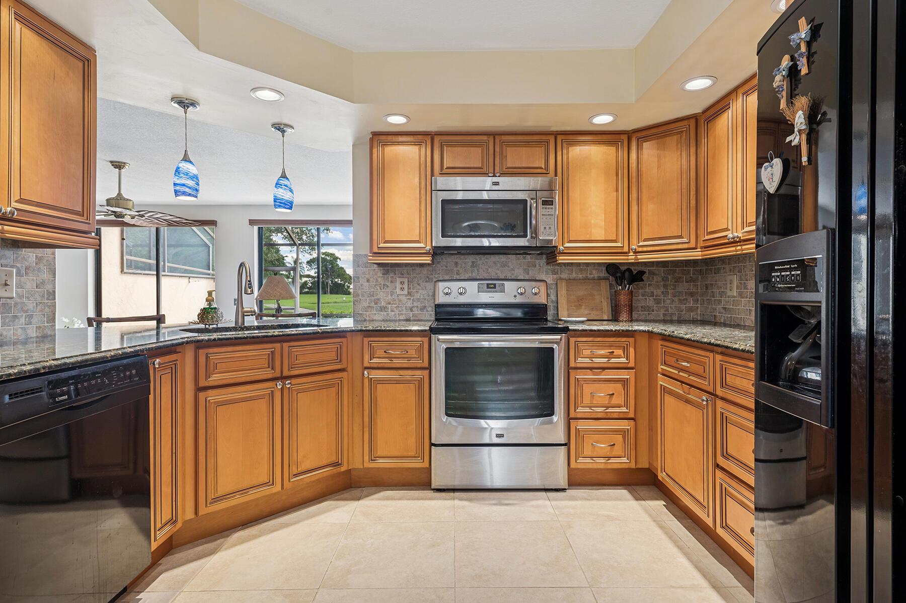 832 Windermere Way