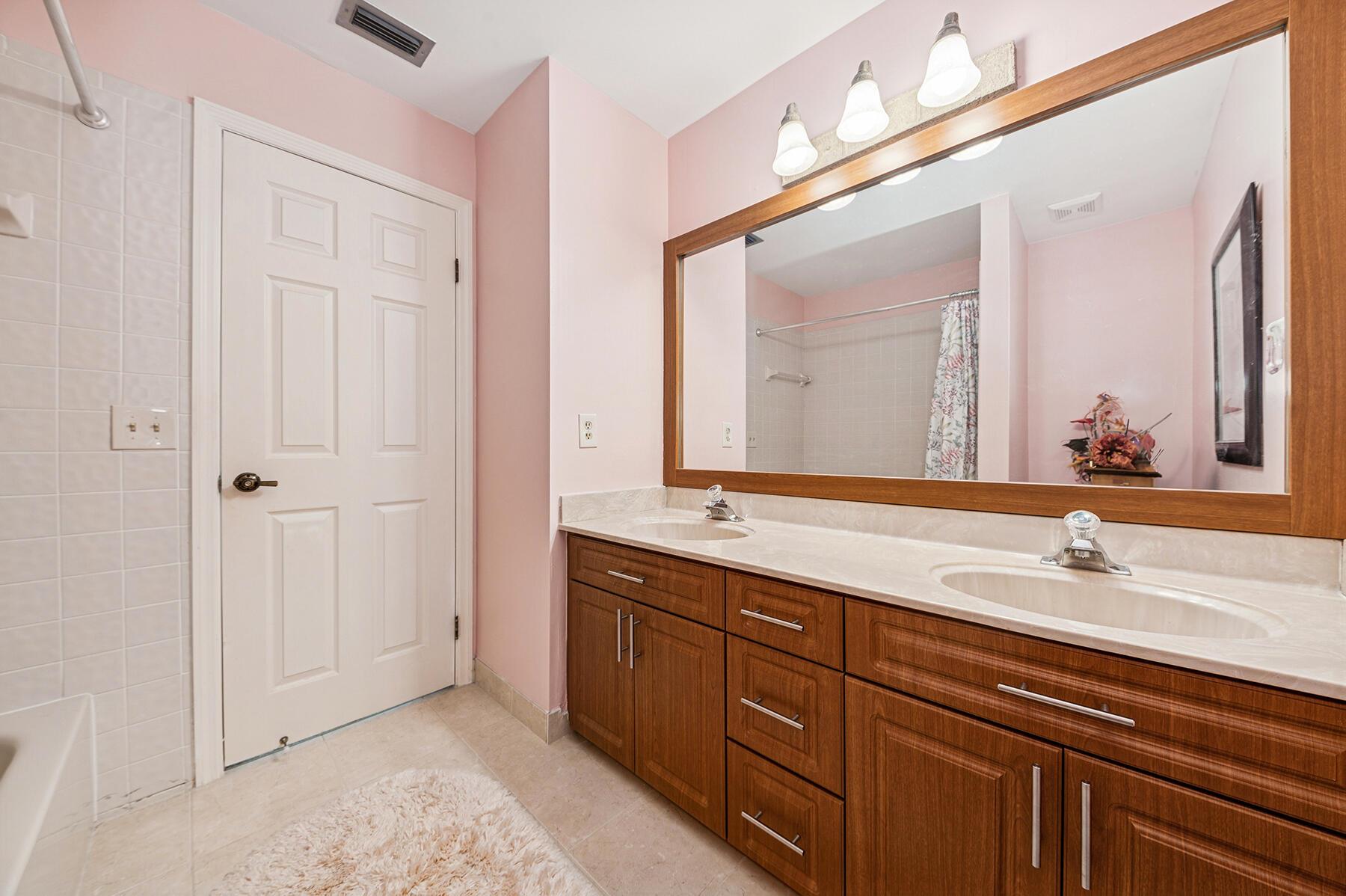 PGA RESORT COMMUNITY PL O - Residential