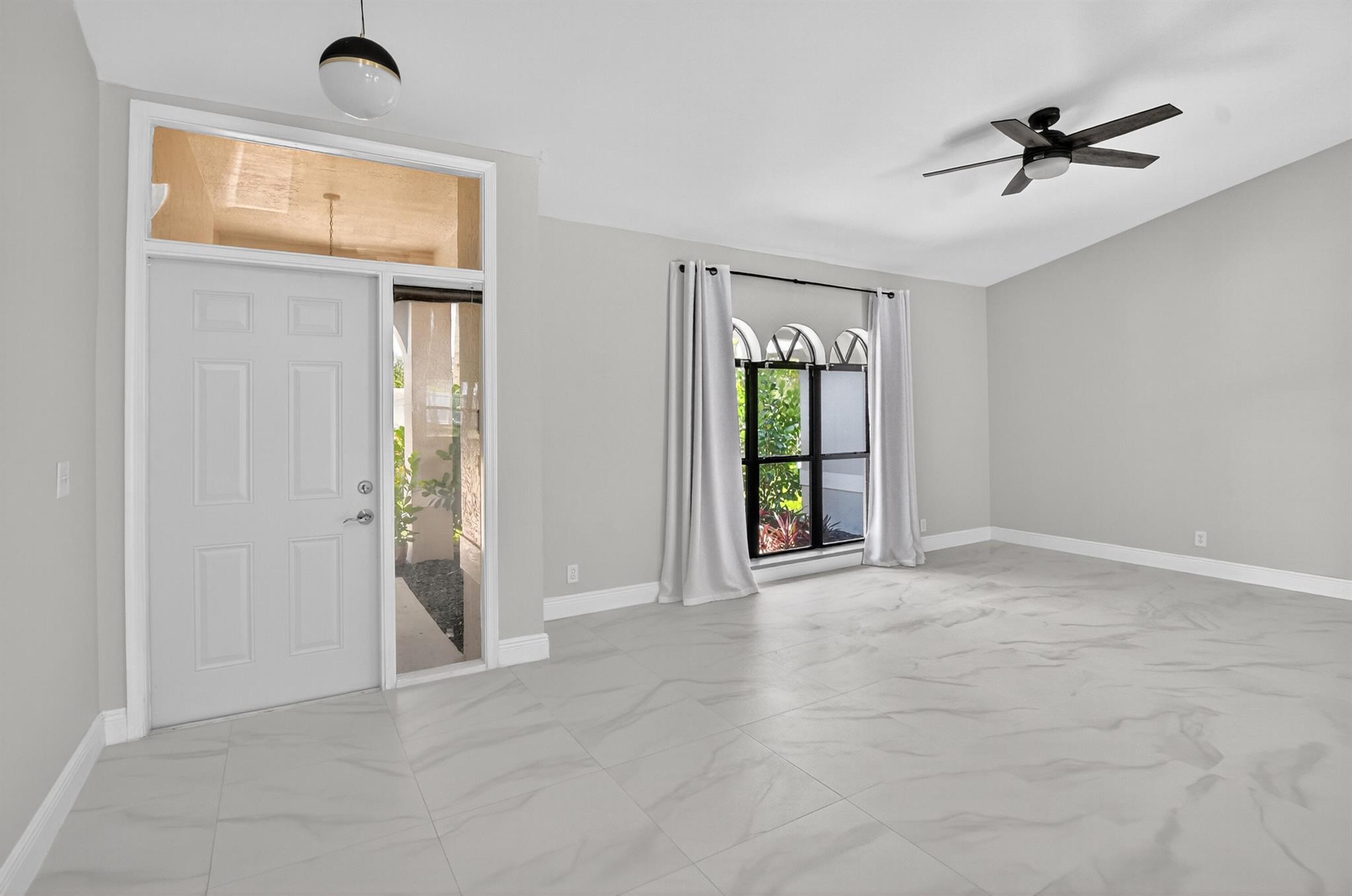 BOCA RATON HILLS SEC 2 - Residential Lease