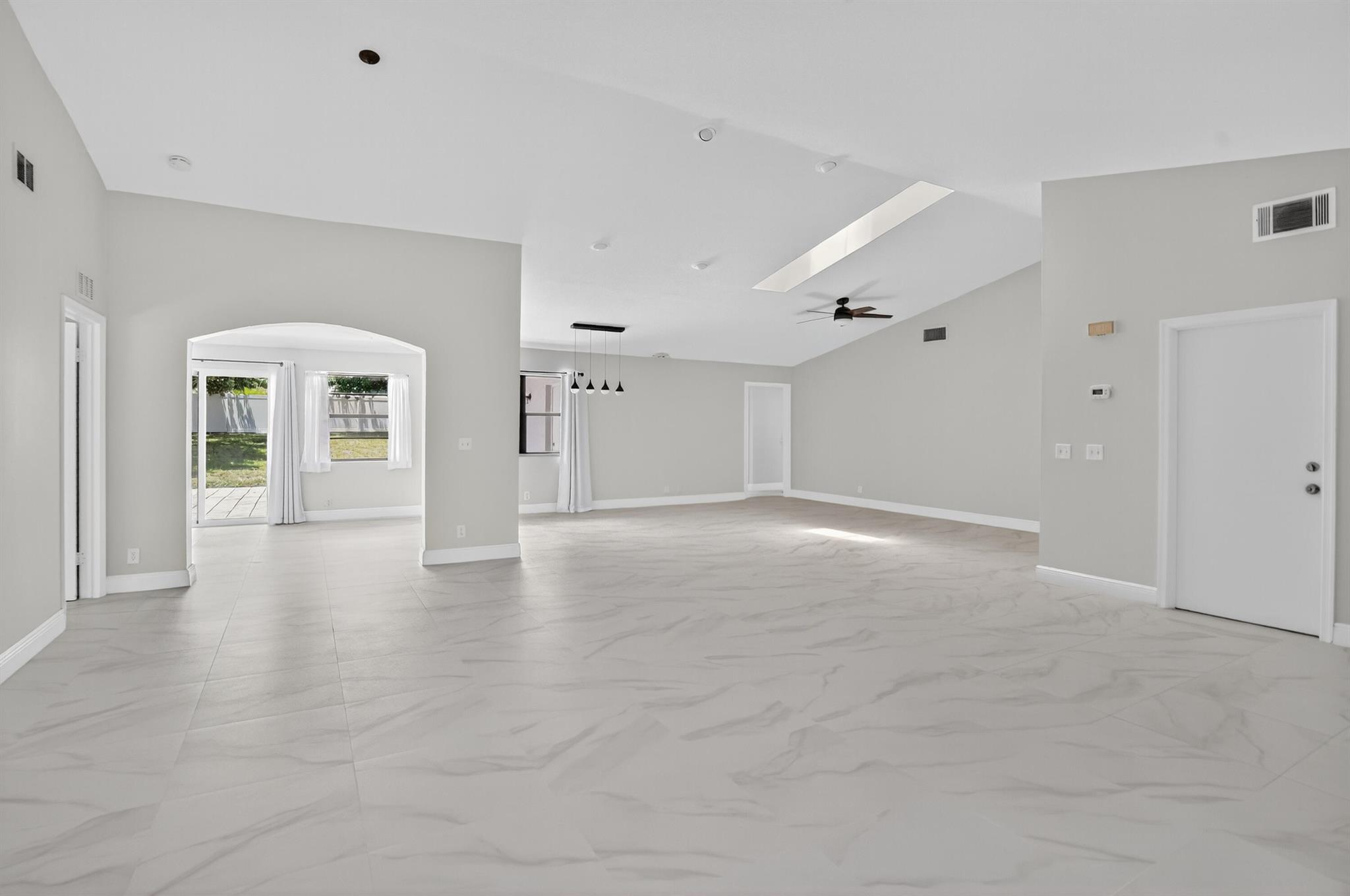 BOCA RATON HILLS SEC 2 - Residential Lease