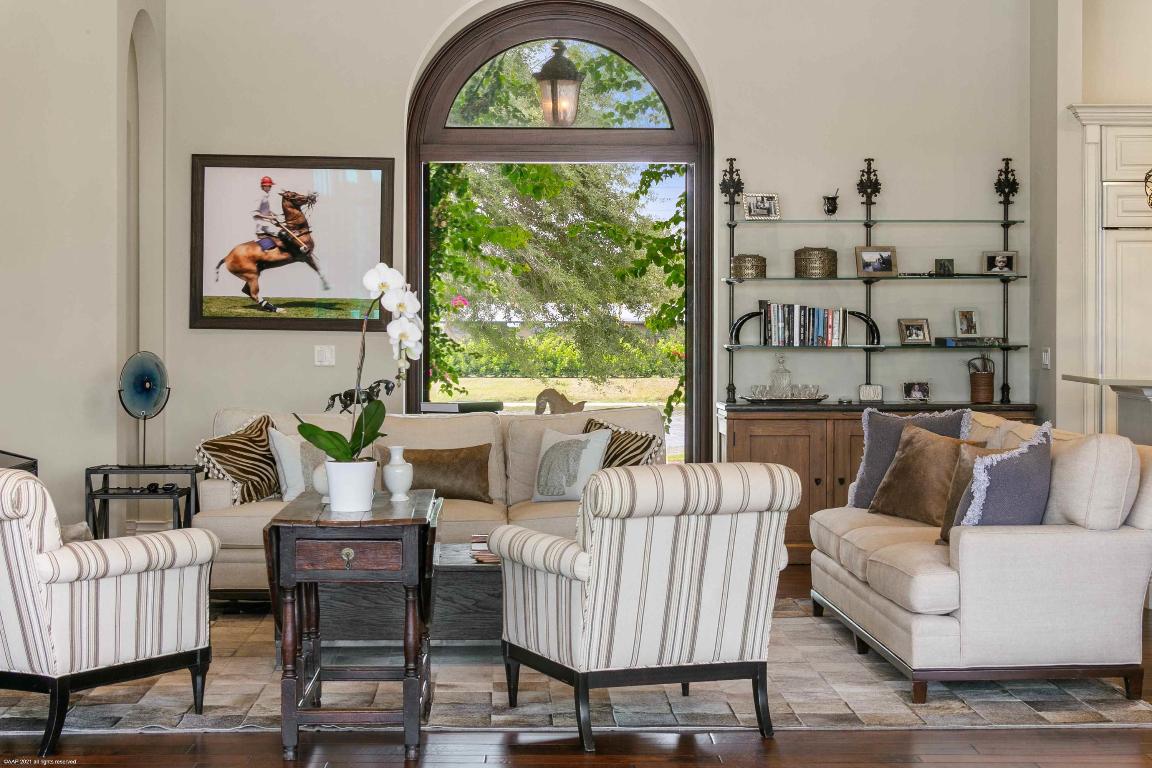 MIDA FARMS - Residential