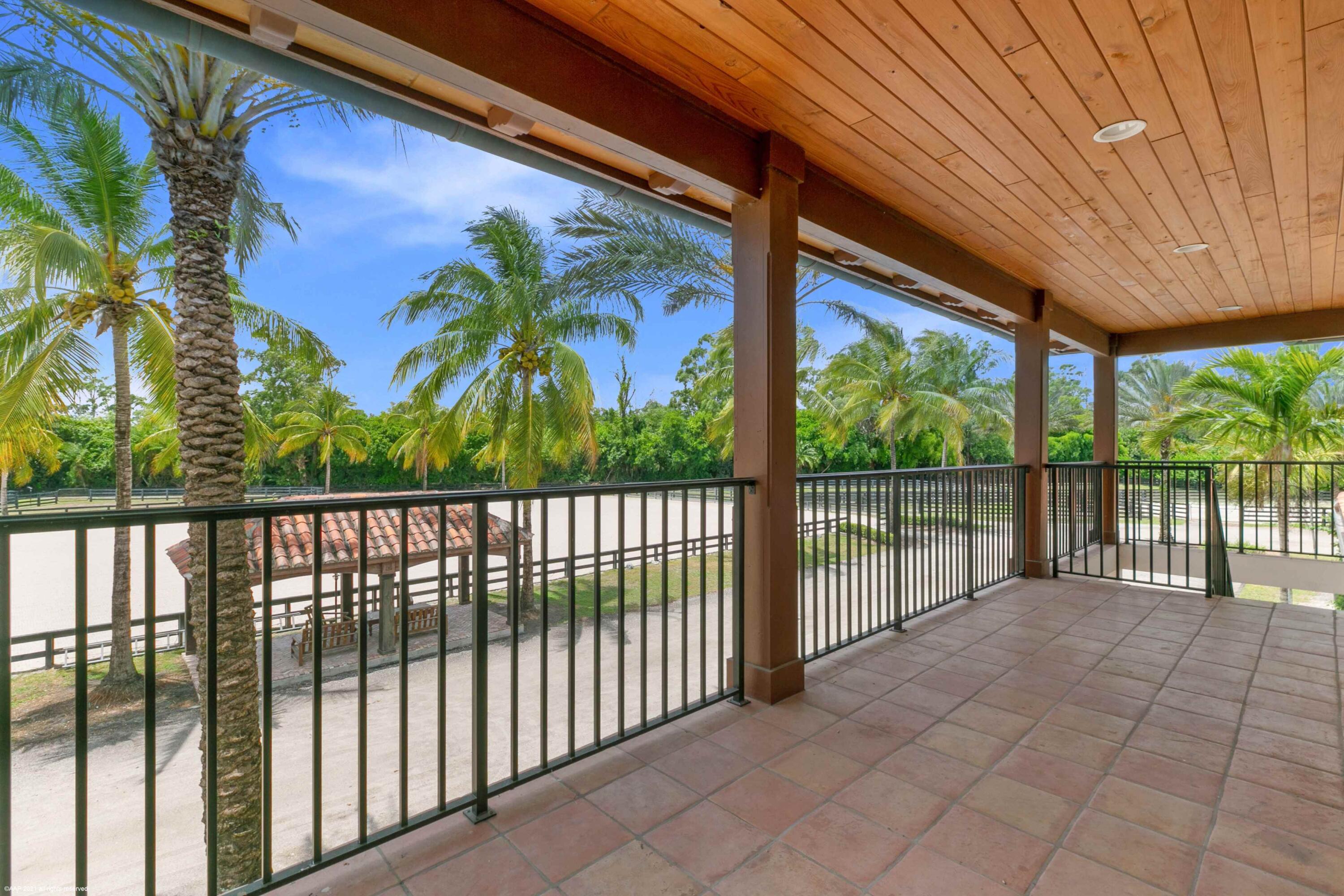 MIDA FARMS - Residential