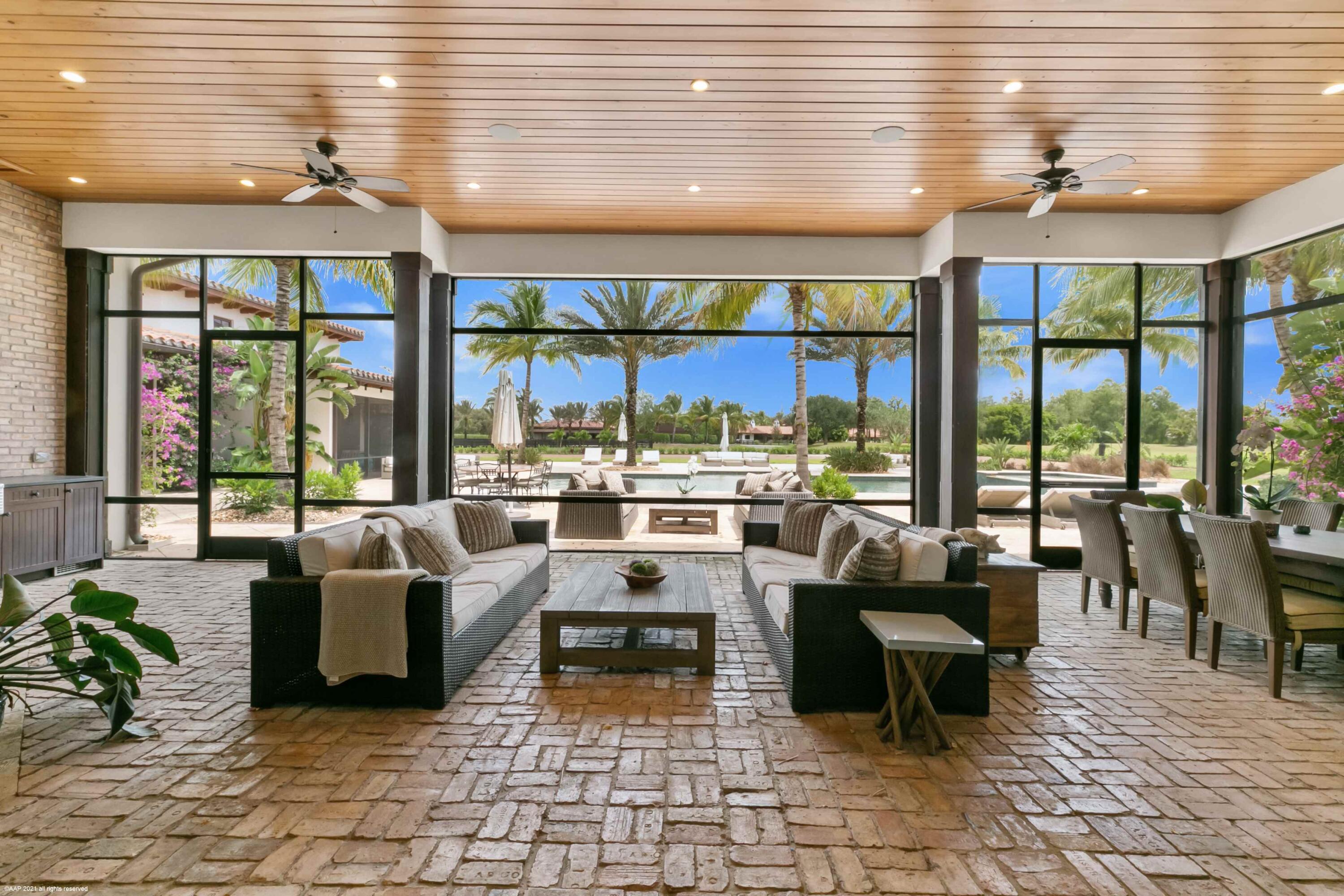 MIDA FARMS - Residential