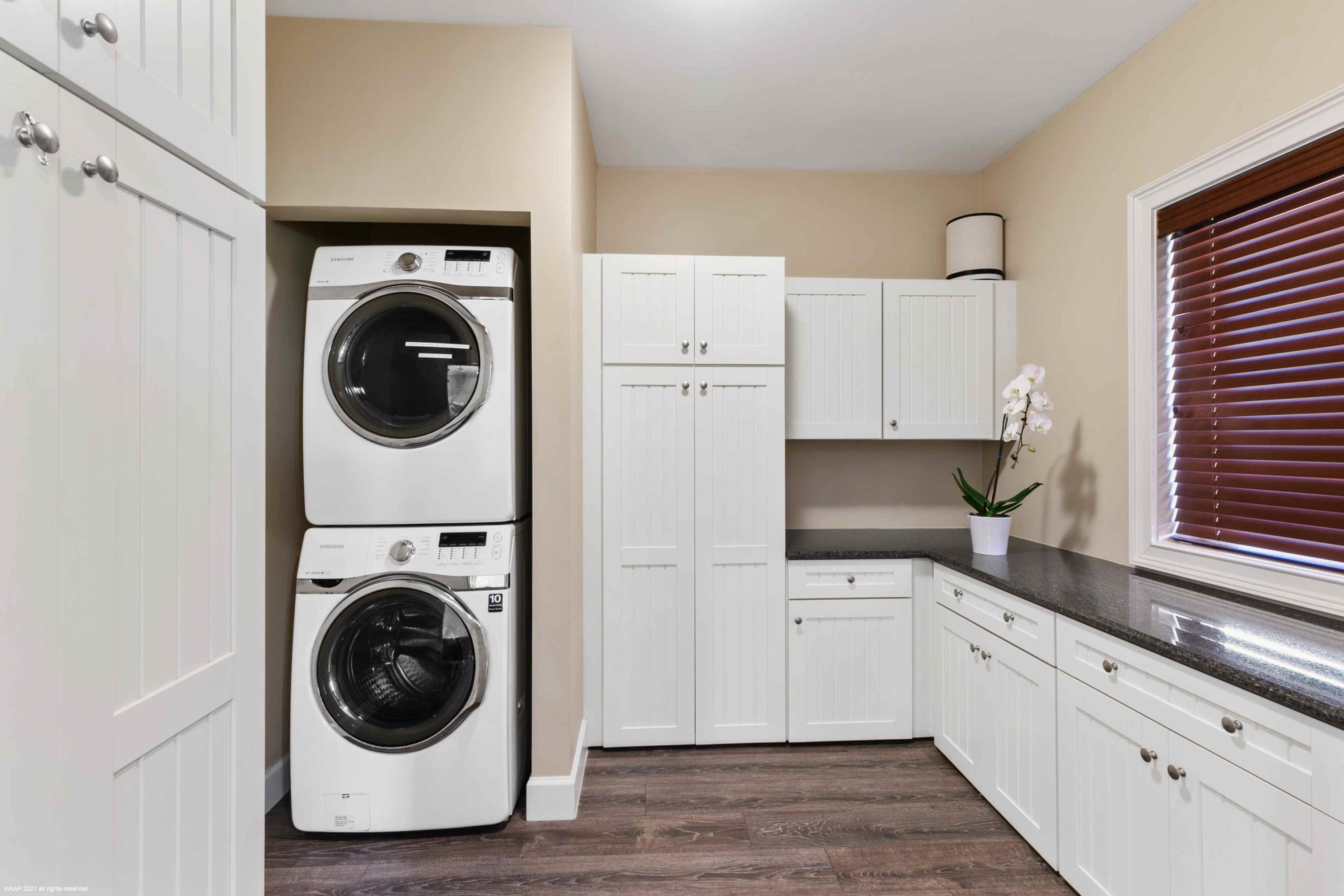 MIDA FARMS - Residential