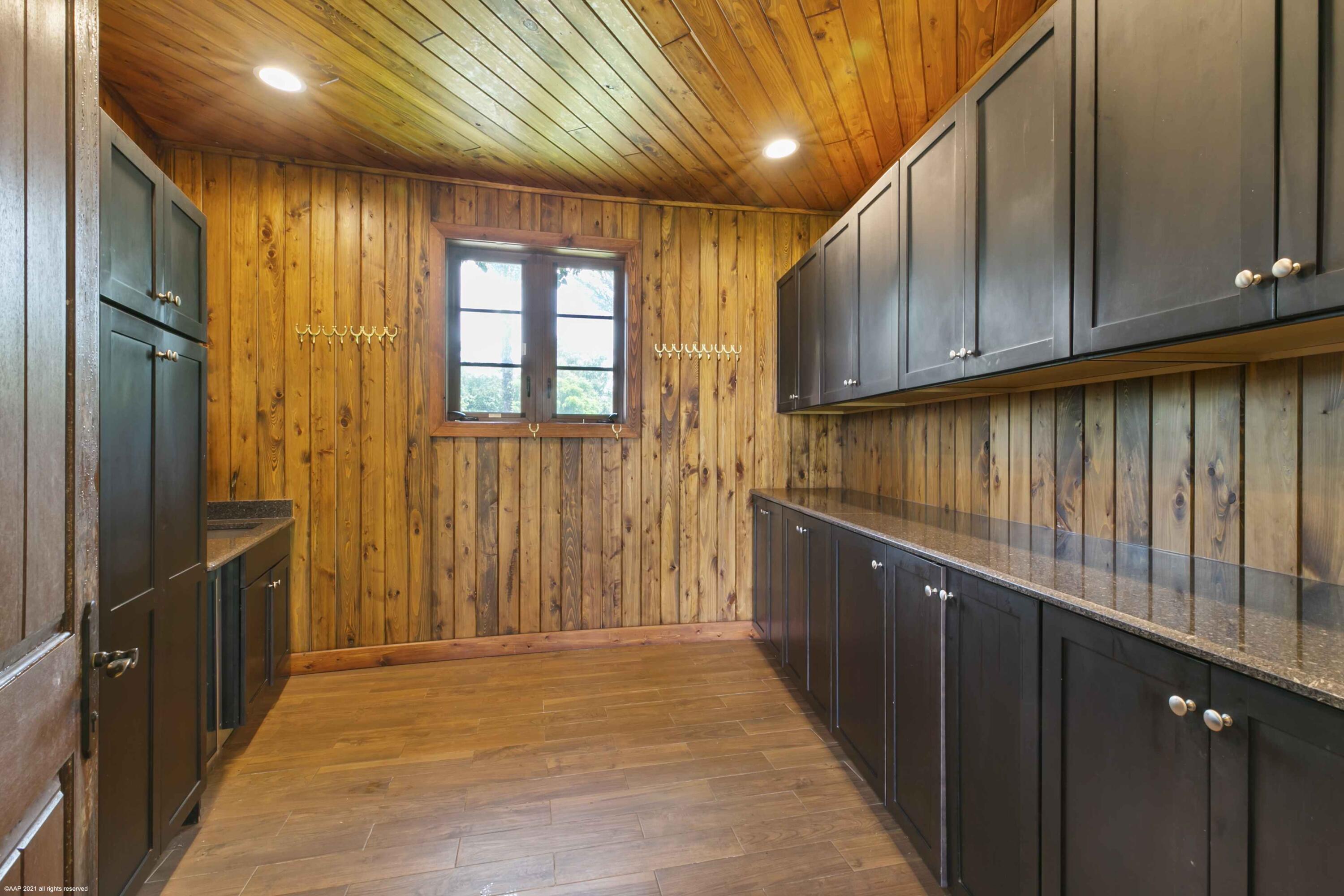 MIDA FARMS - Residential