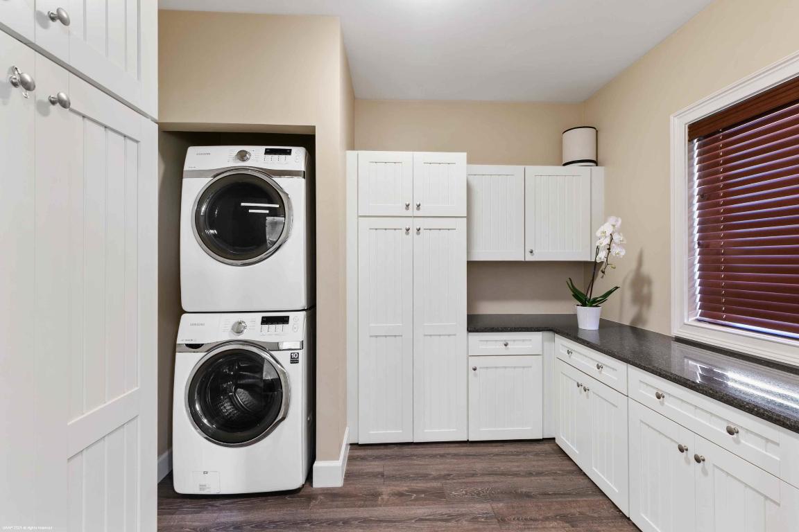 MIDA FARMS - Residential