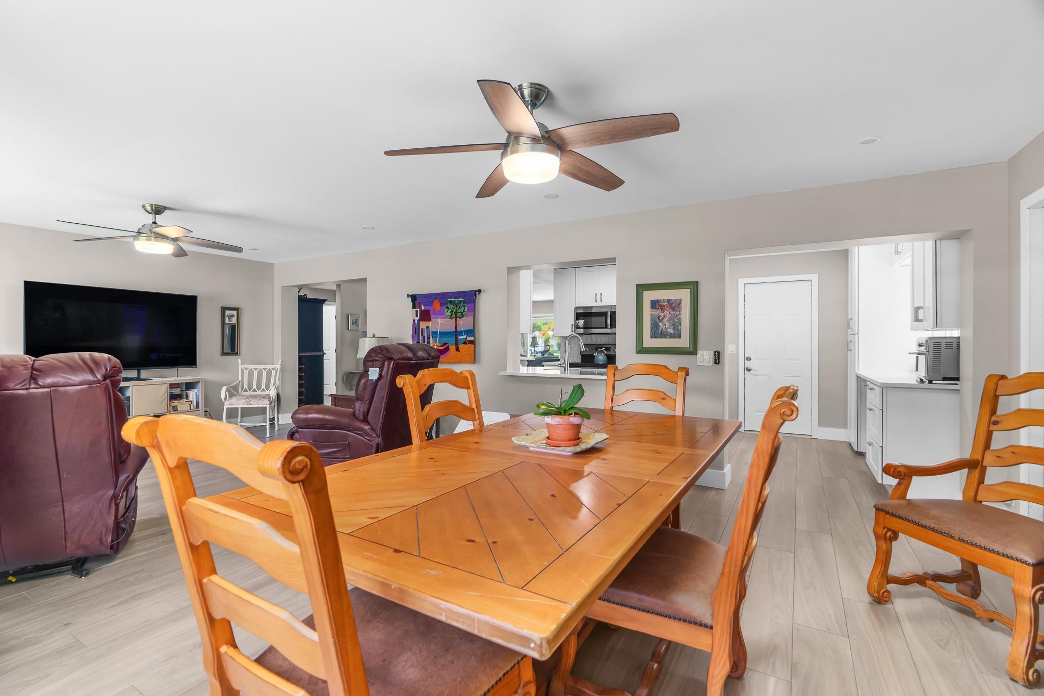 Lauderdale West 3 Sec 83- - Residential