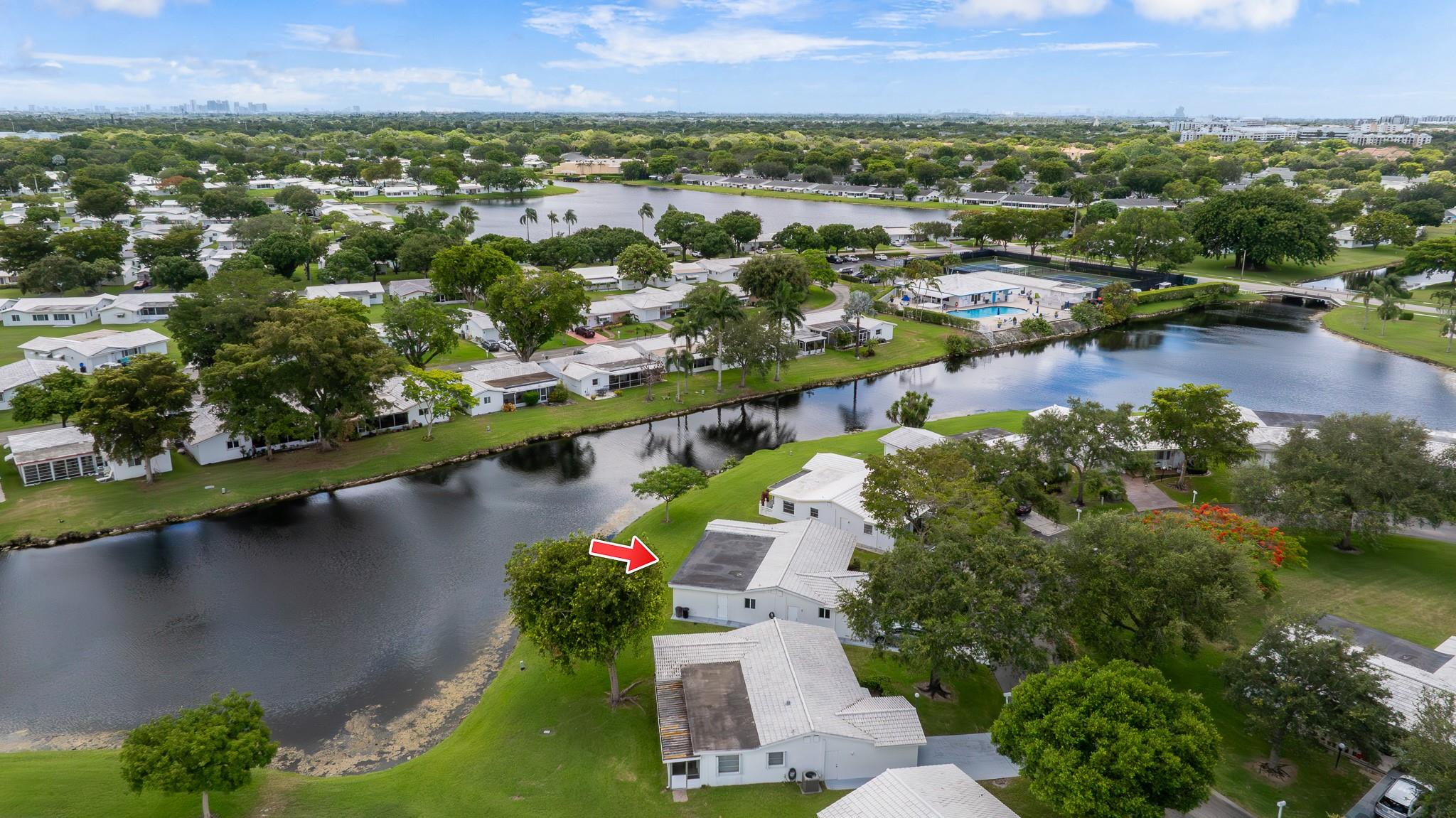 Lauderdale West 3 Sec 83- - Residential