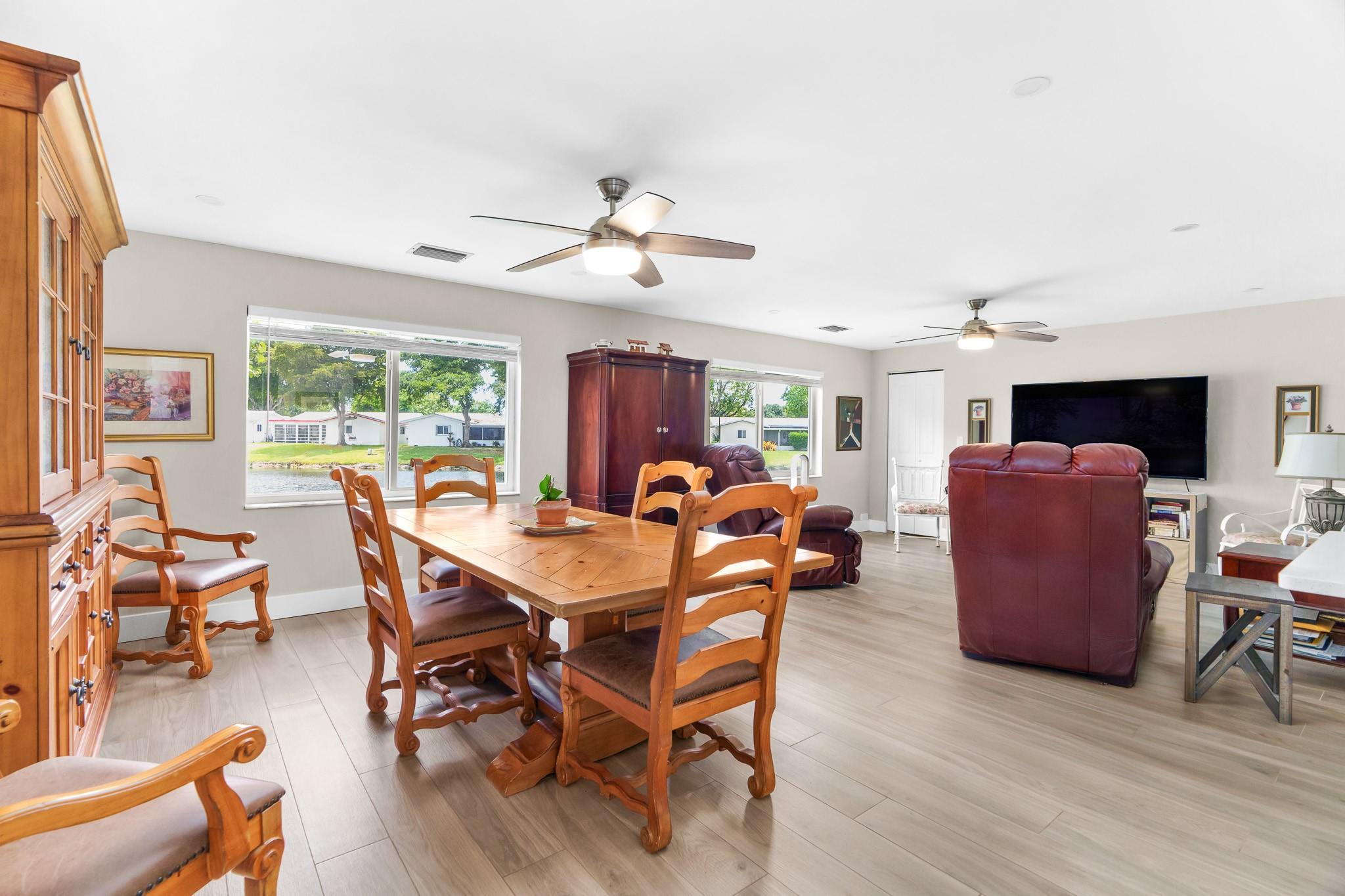 Lauderdale West 3 Sec 83- - Residential