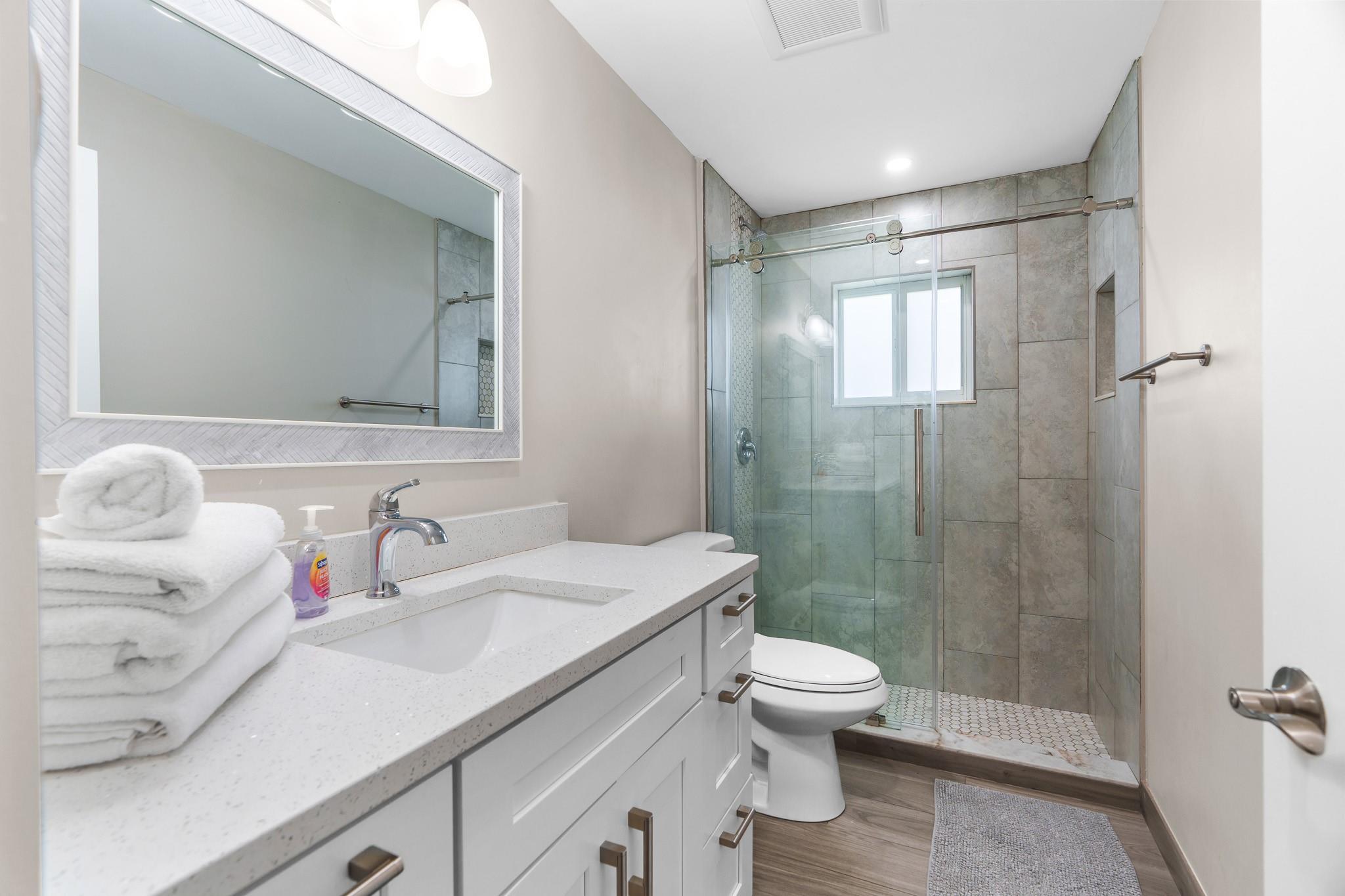 Lauderdale West 3 Sec 83- - Residential