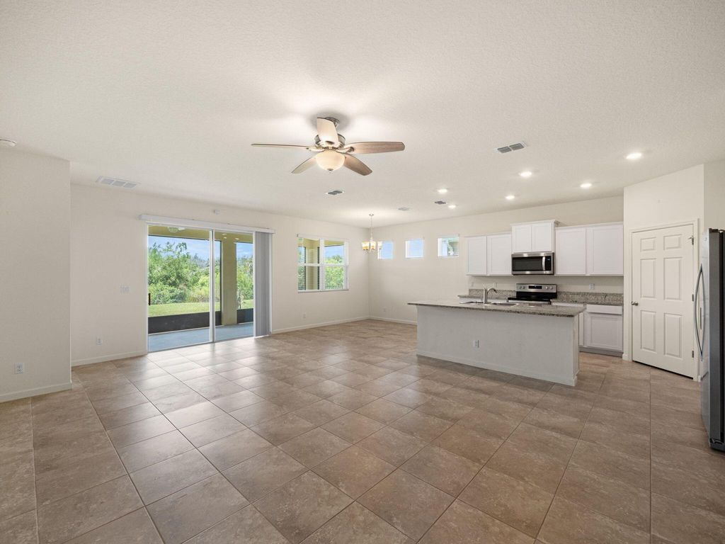Photo of 10553 SW Toren Way, Port Saint Lucie, FL 34987 (MLS # R10986426)