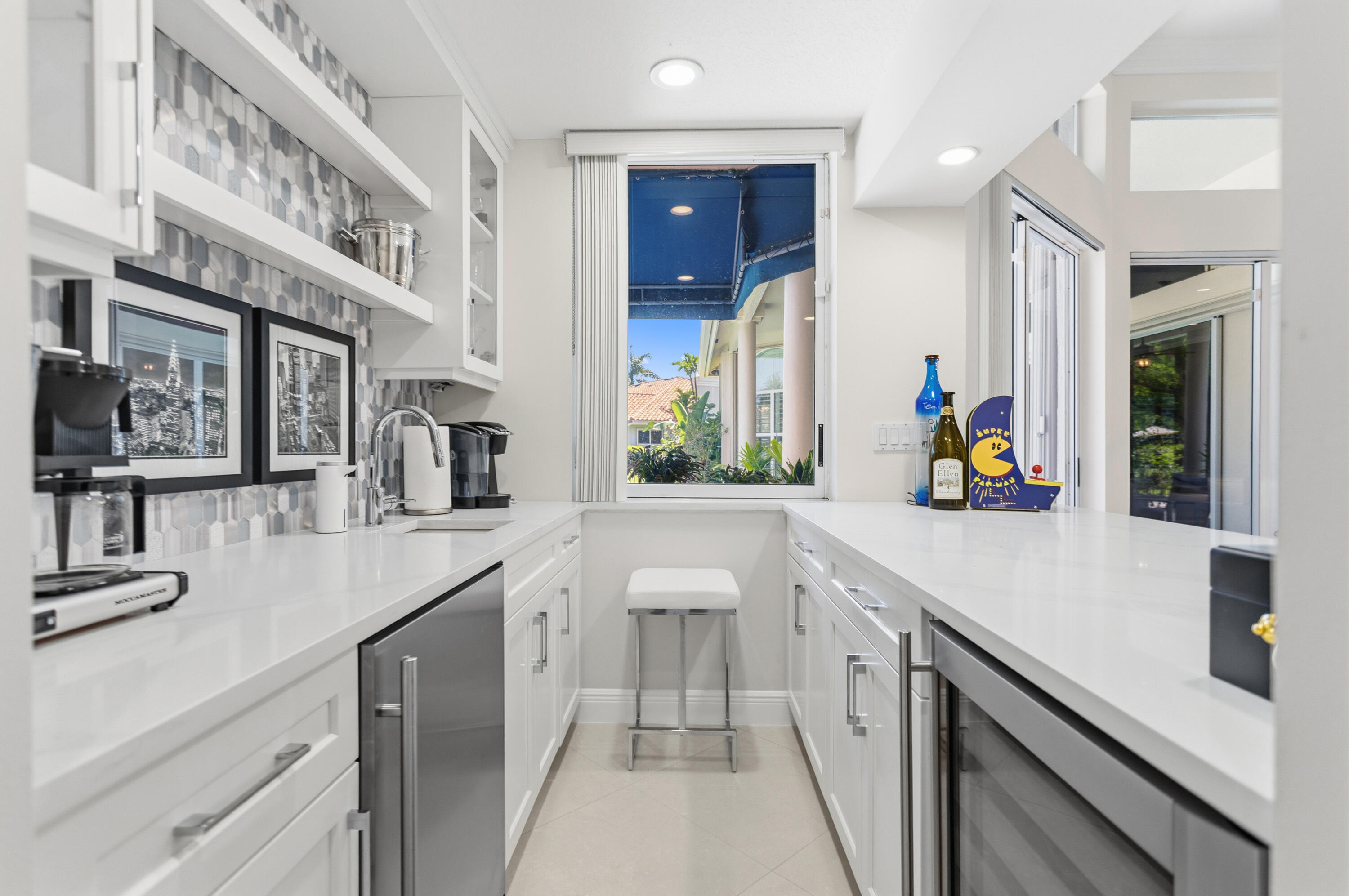 PARKLAND LAKES - Residential