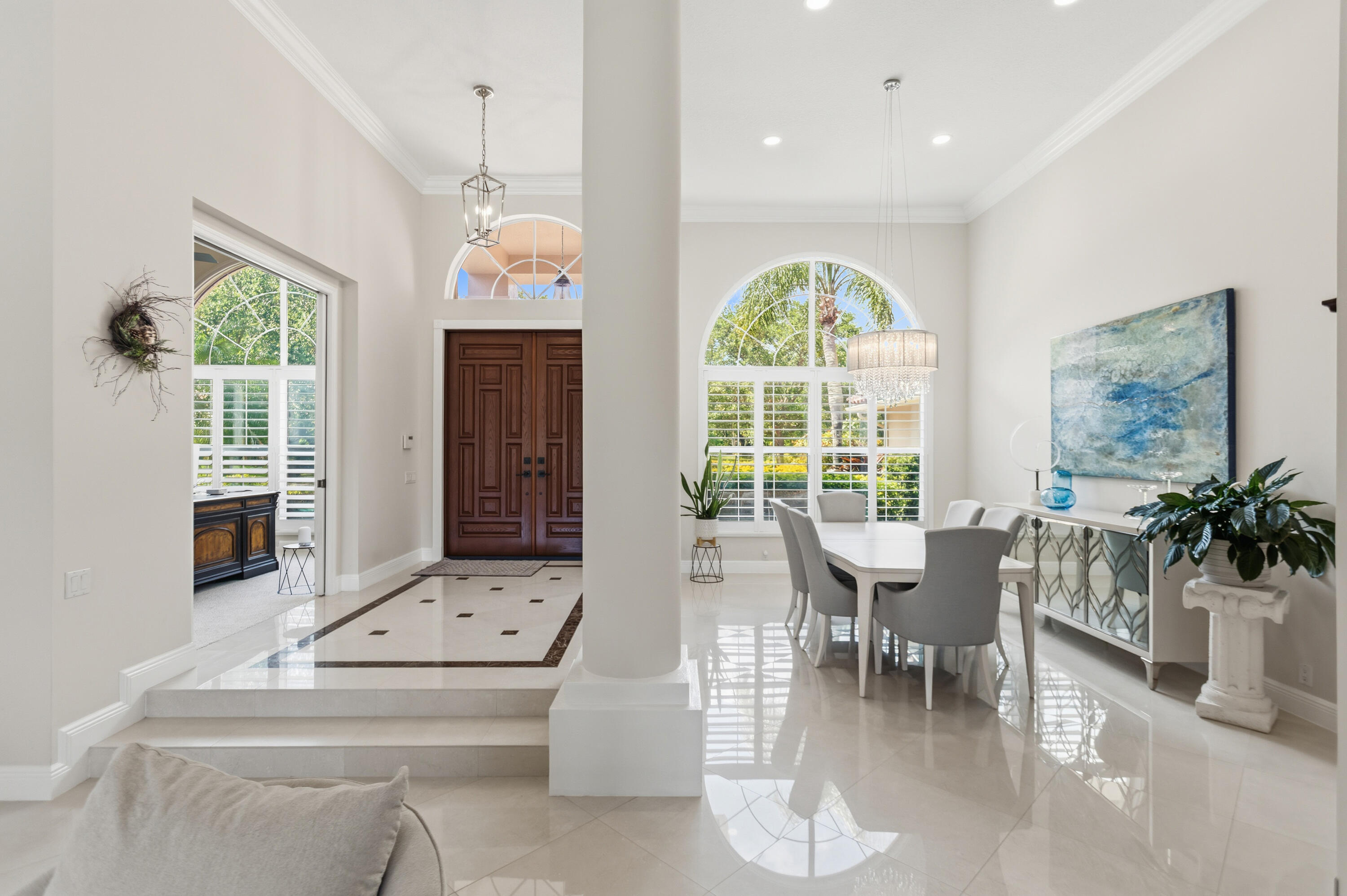 PARKLAND LAKES - Residential