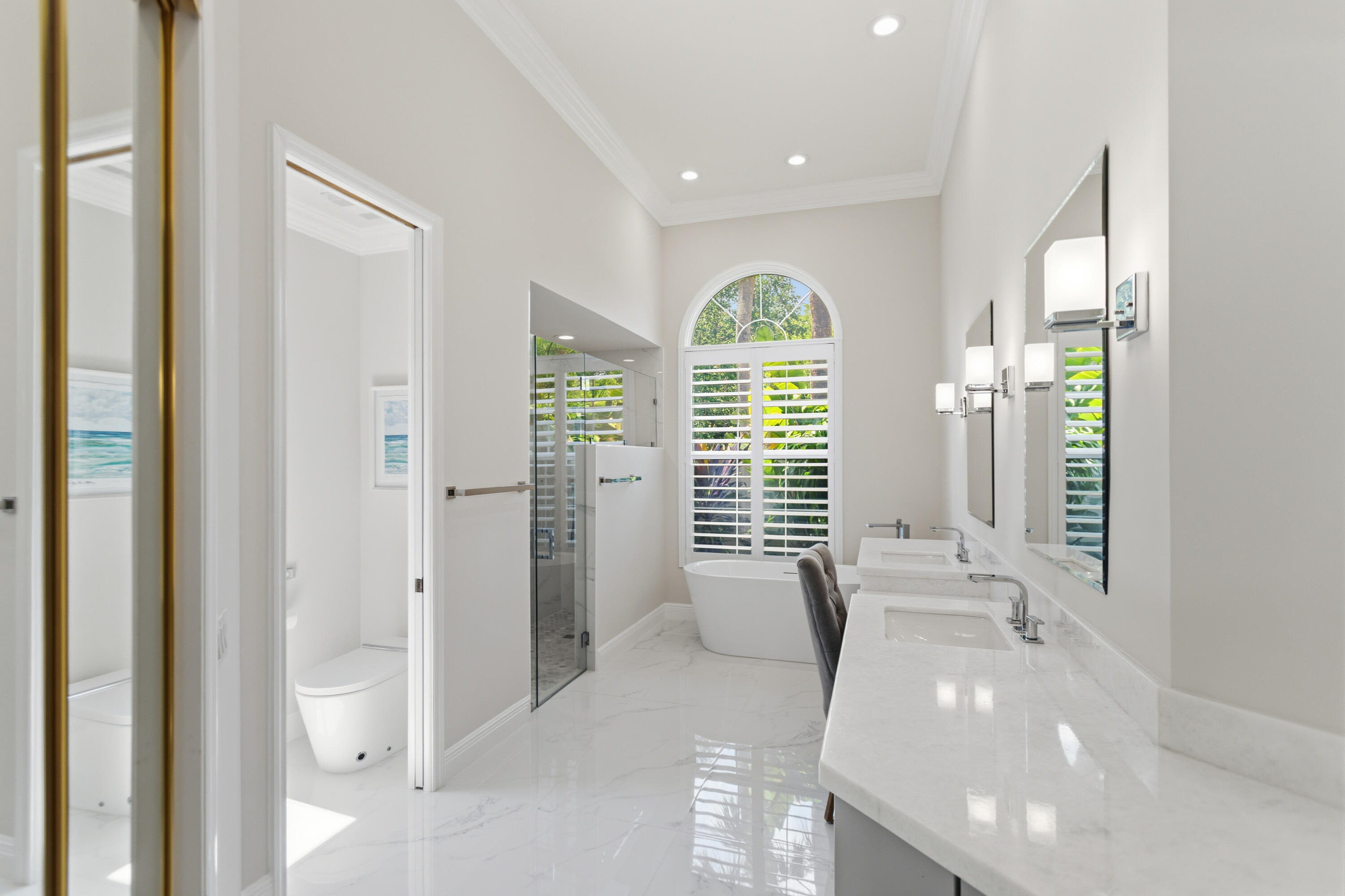 PARKLAND LAKES - Residential