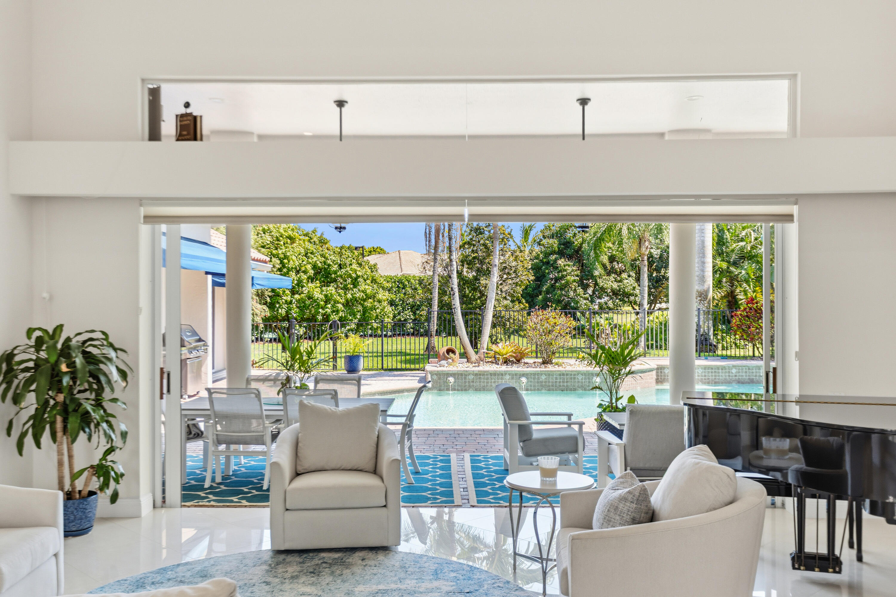 PARKLAND LAKES - Residential