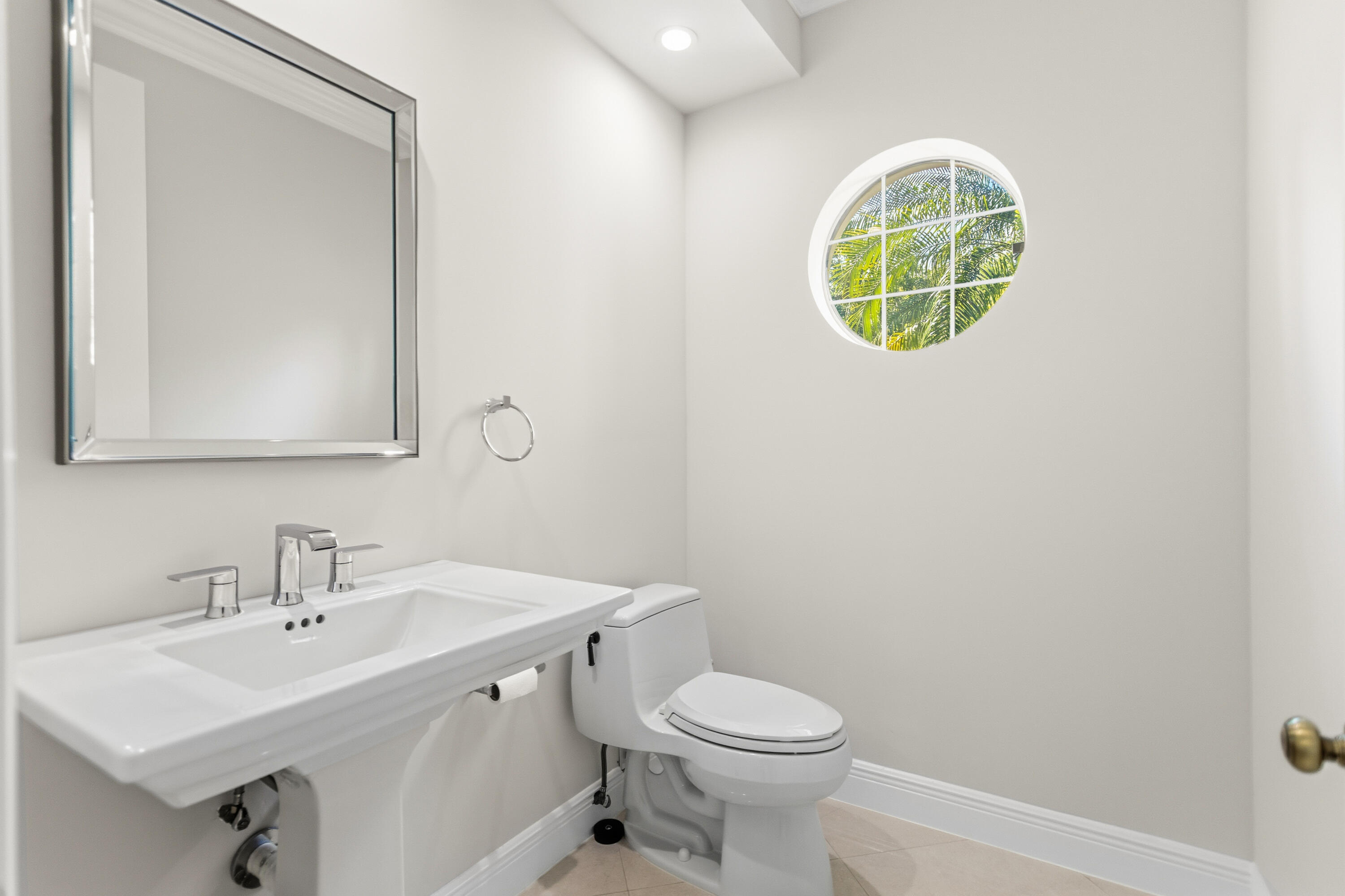 PARKLAND LAKES - Residential