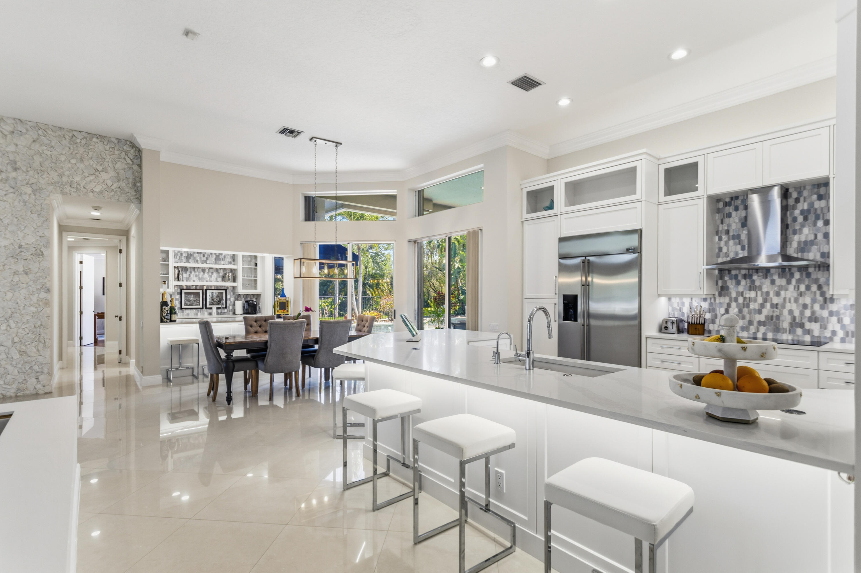 PARKLAND LAKES - Residential