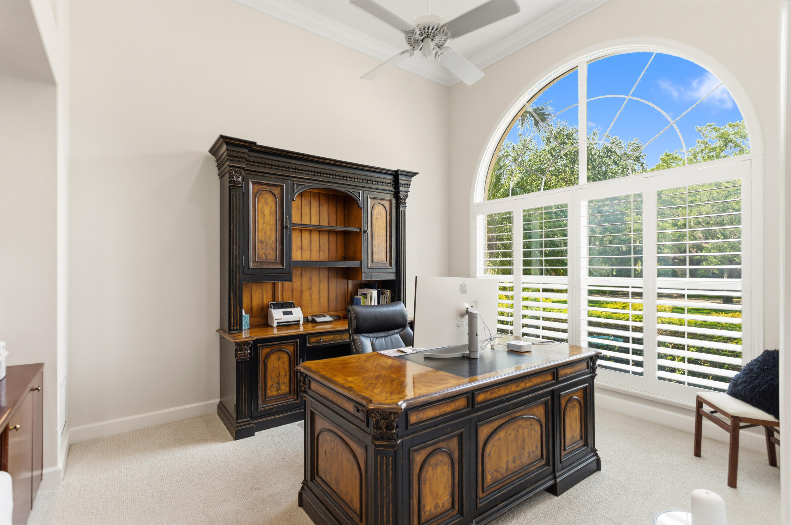 PARKLAND LAKES - Residential