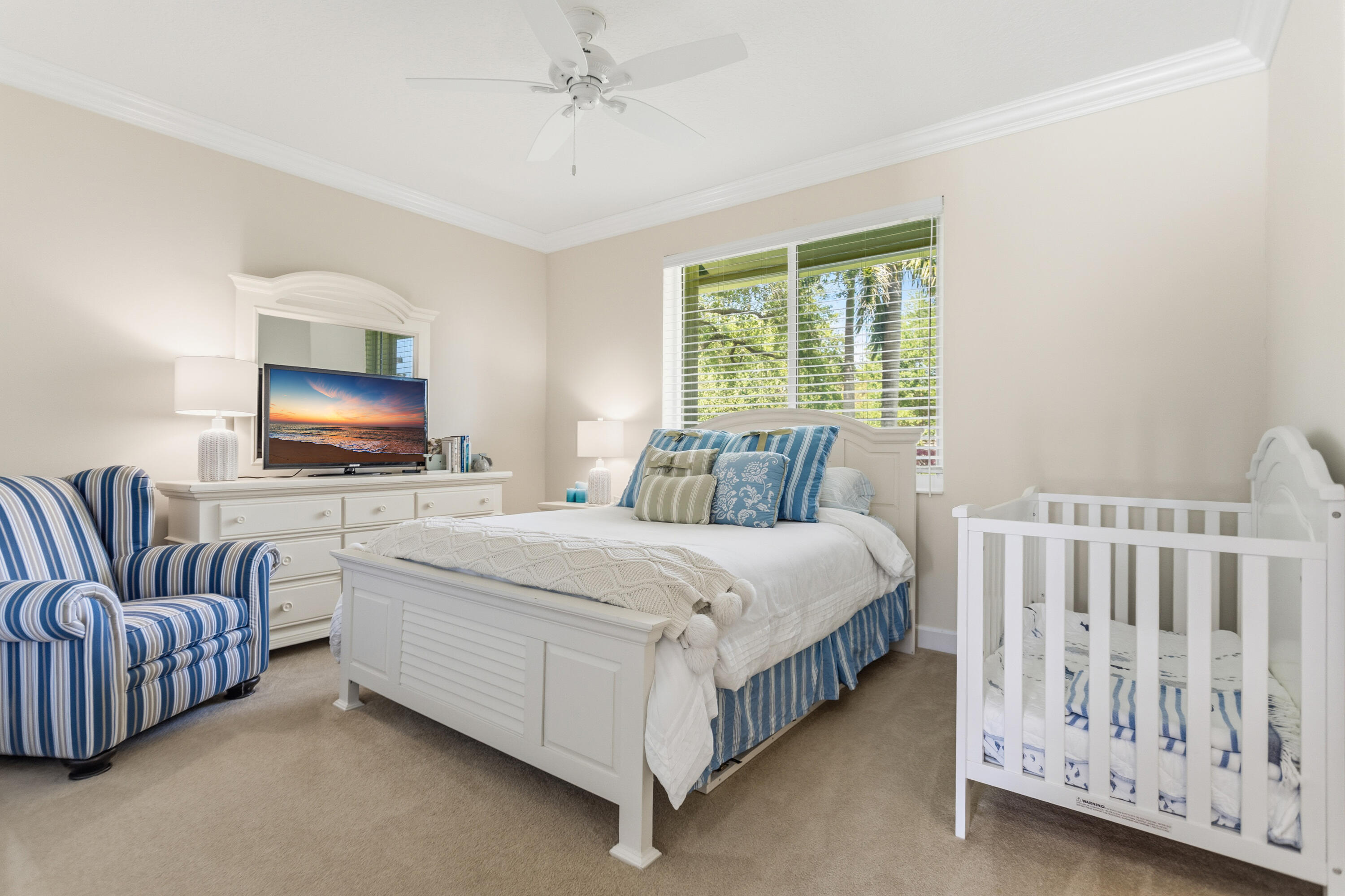 PARKLAND LAKES - Residential