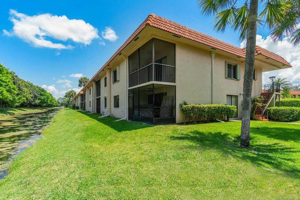 Photo of 341 Lakeview Drive #203, Weston, FL 33326 (MLS # B26013611)
