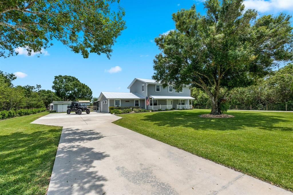 Photo of 14510 Orange Avenue, Fort Pierce, FL 34945 (MLS # R10888906)